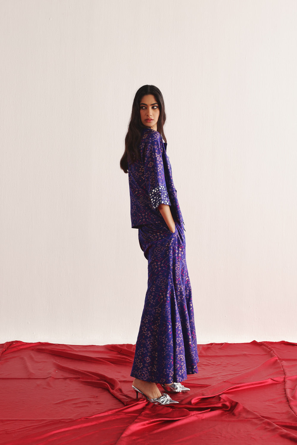 PURPLE PATOLA BLAZER WITH BOOTCUT AND BANDEAU SET