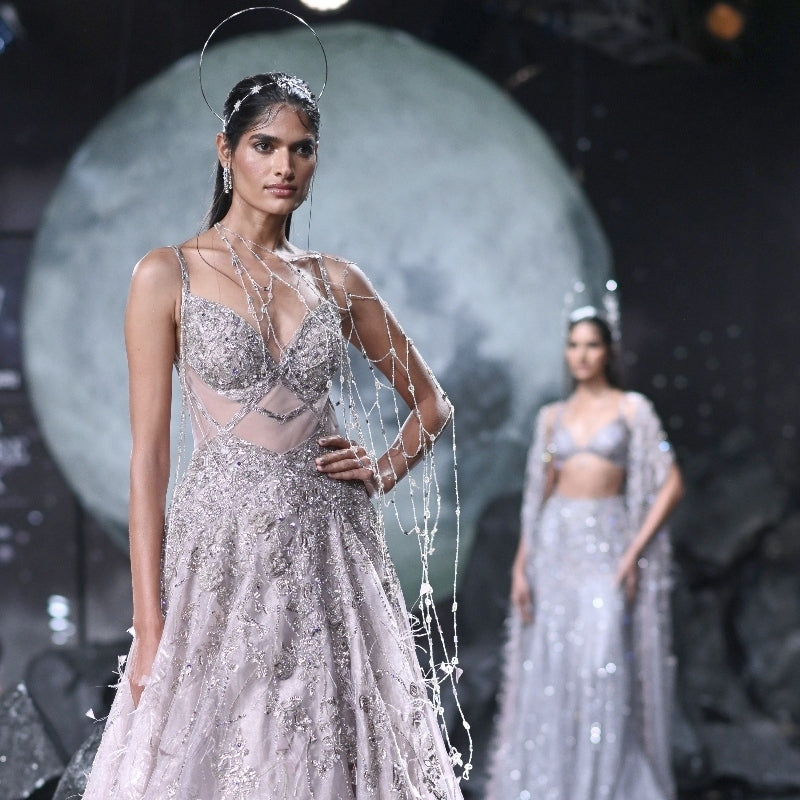 Artemis Tissue Gown