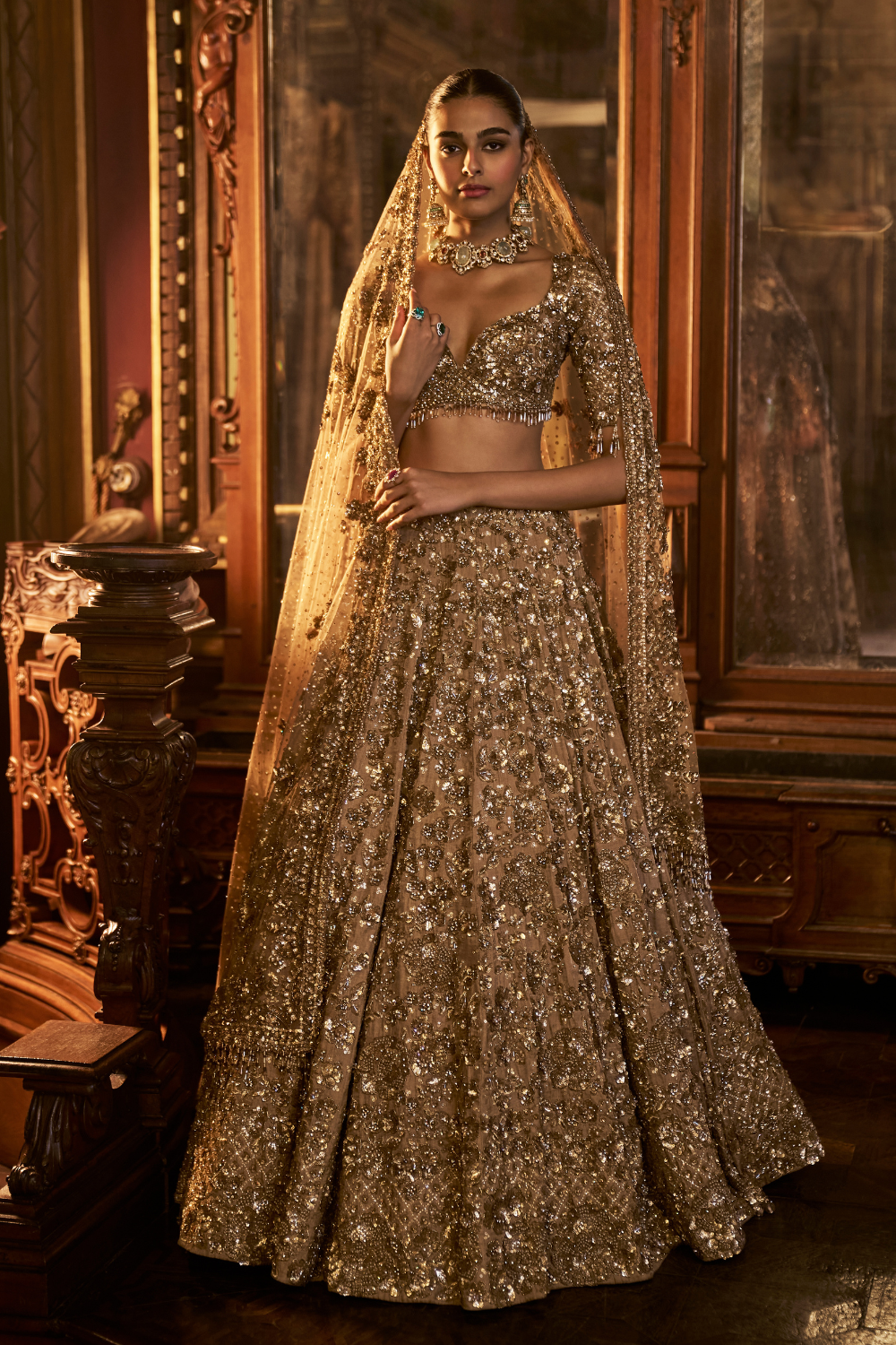 Falaknuma Antique Gold Tissue Lehenga Set | Seema Gujral XL / 46 Falaknuma Antique Gold Tissue Lehenga Set | Seema Gujral XL / 46
