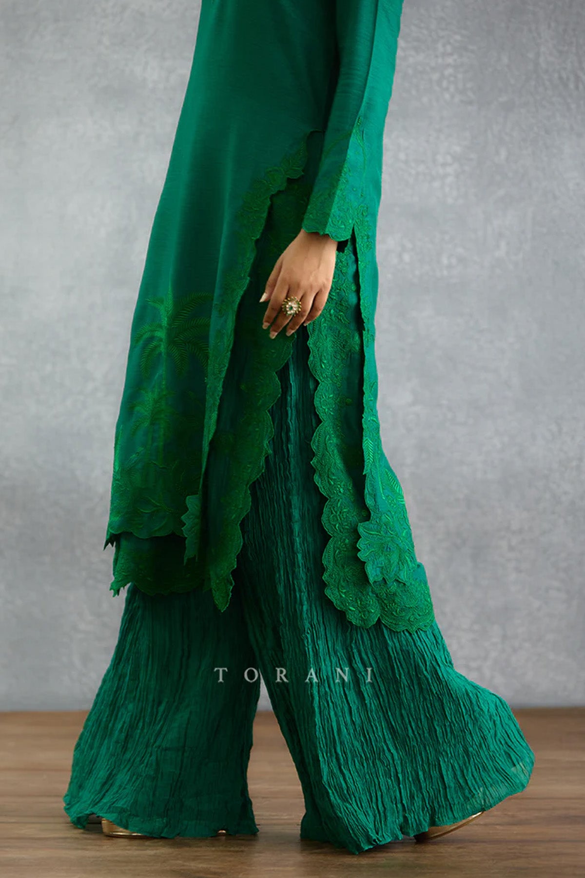 Parnabha Aanya Kurta Set