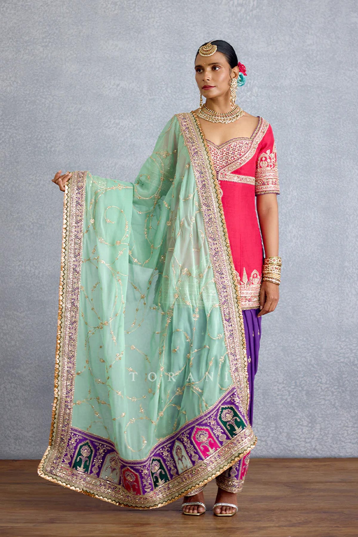 Gul-Naaz Shahana Kurta Set