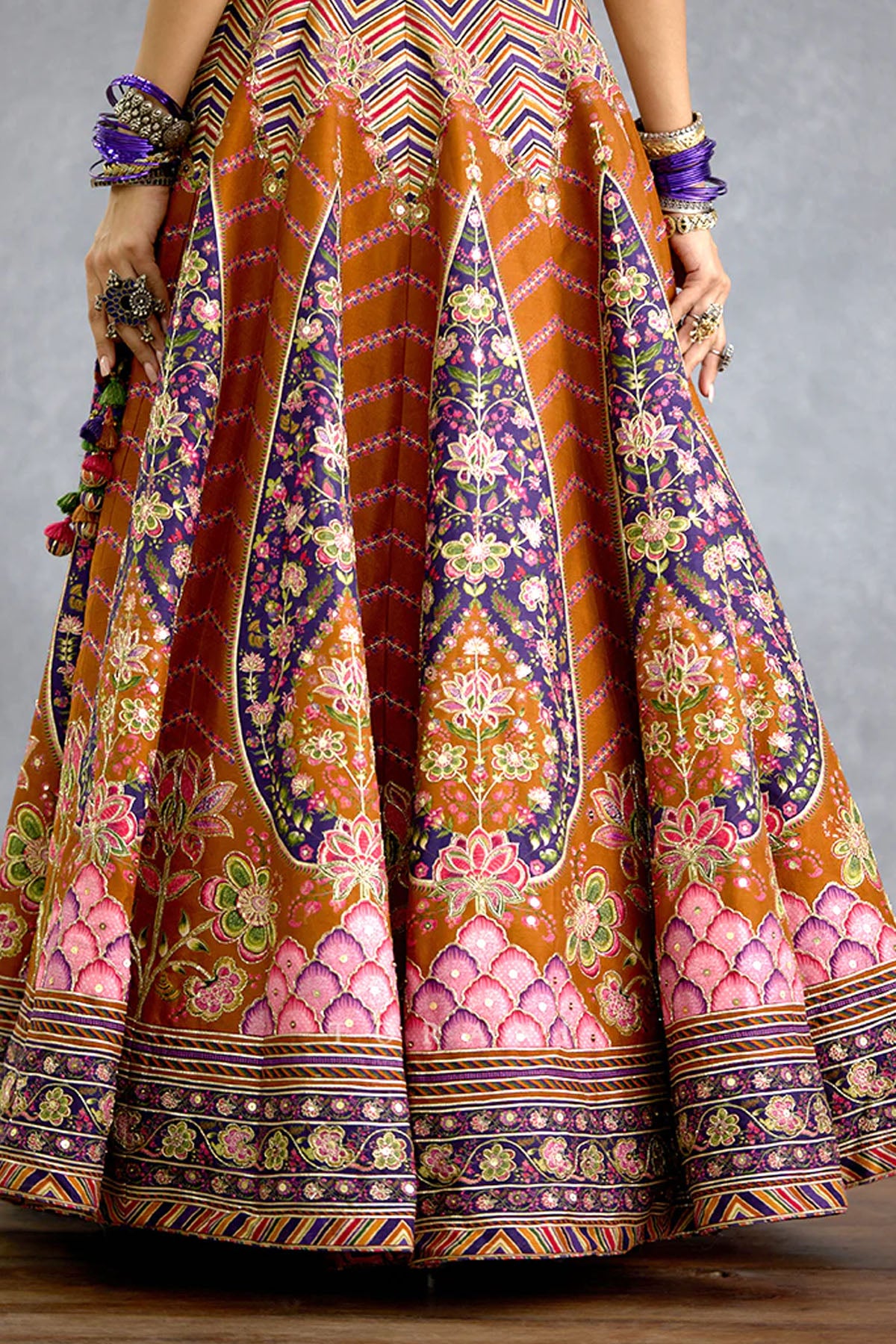 Komudika Kaavya Lehenga Set