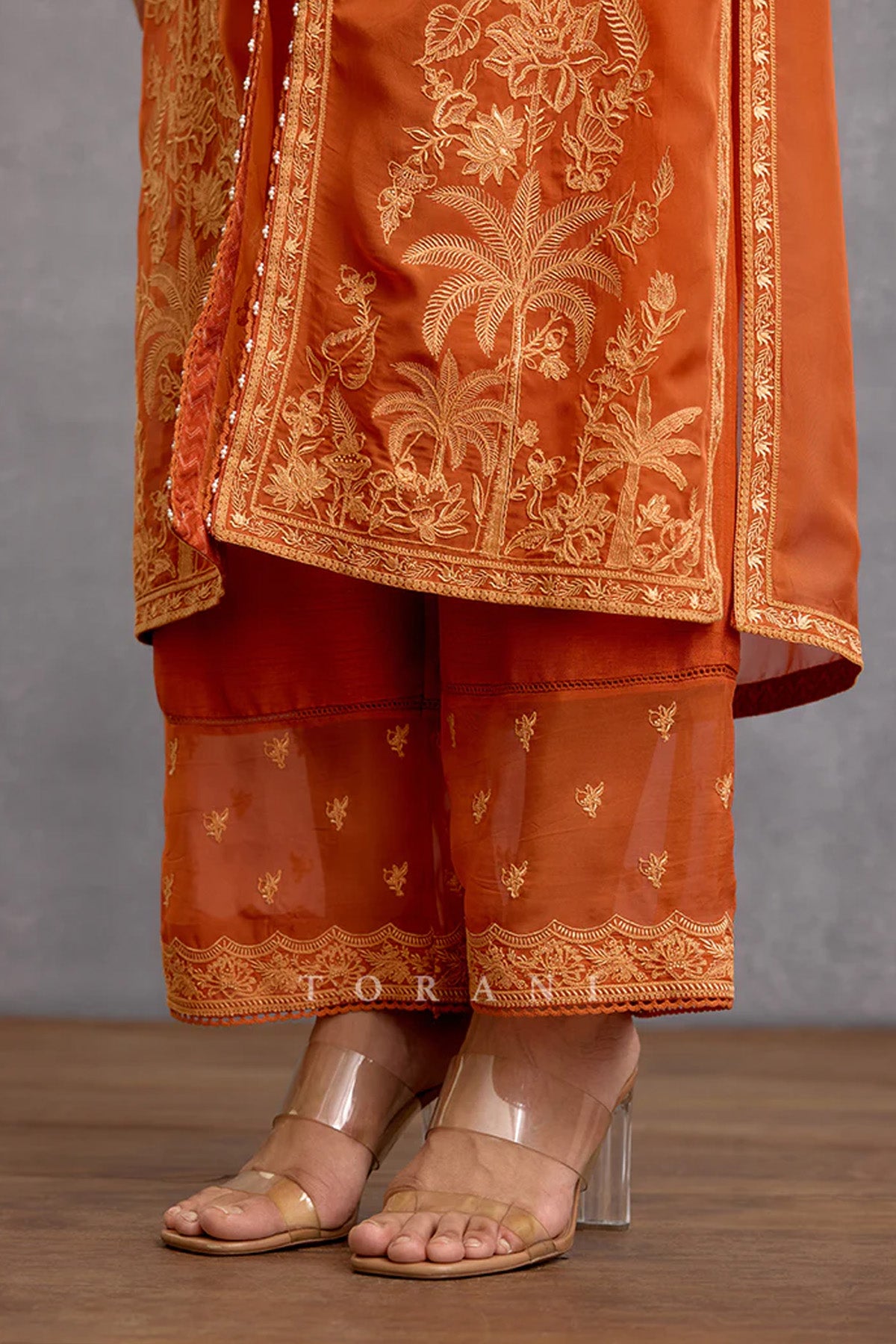 Kesari Udita Kurta Set