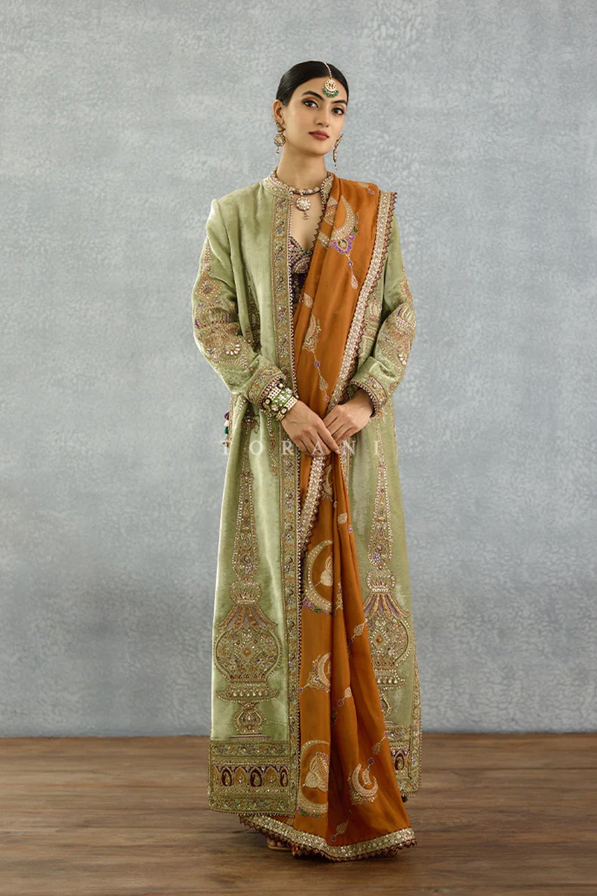 Nuraan Rangsaaz Omaira Saree Set