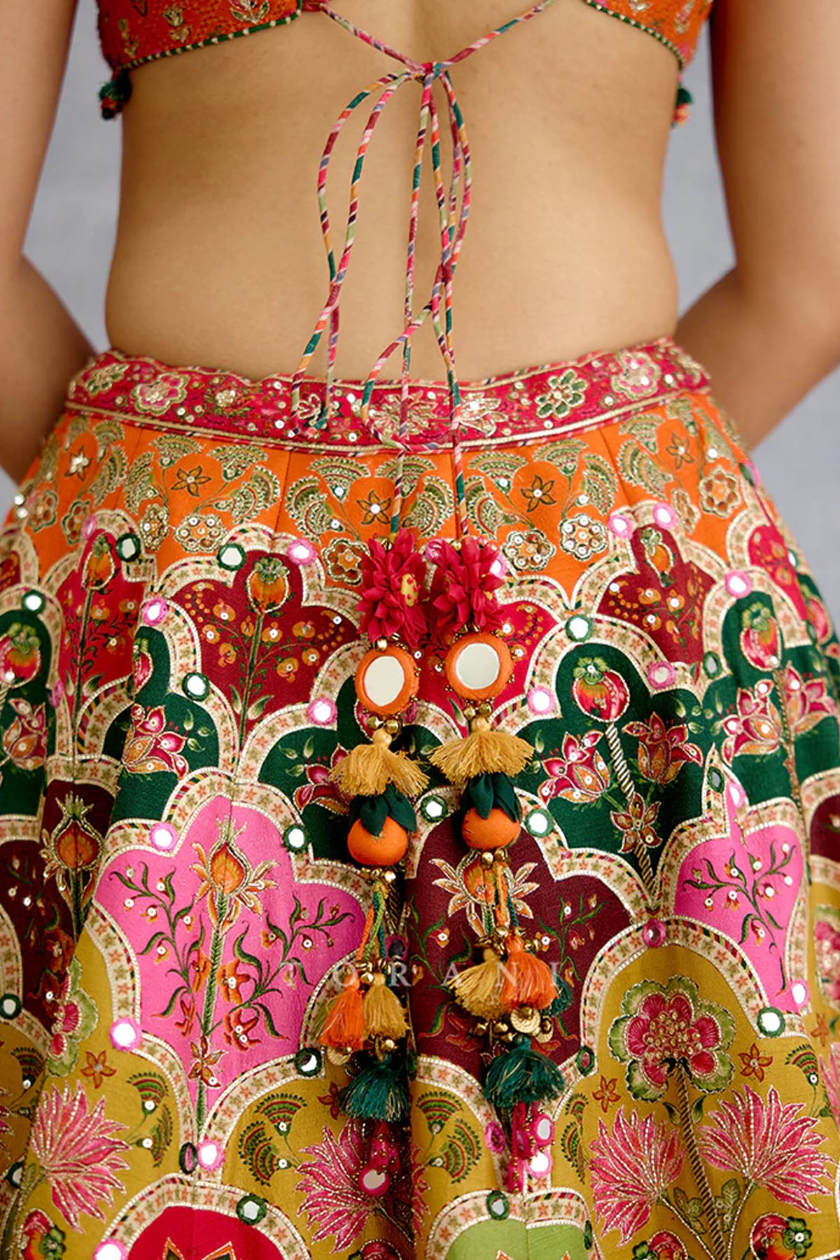 Chitrangi Aarini Lehenga Set