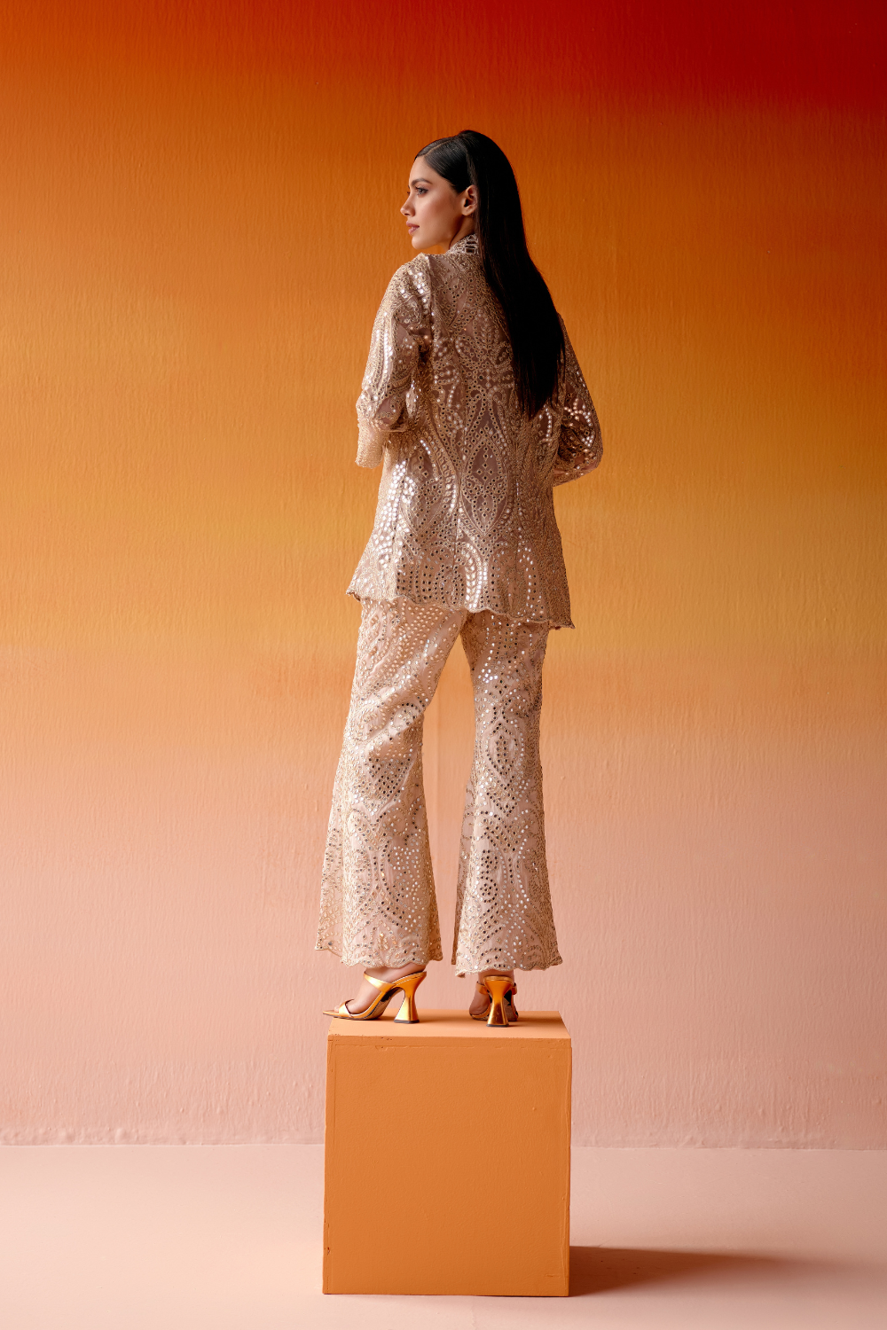 MIRRORWORK SCALLOP COAT JACKET