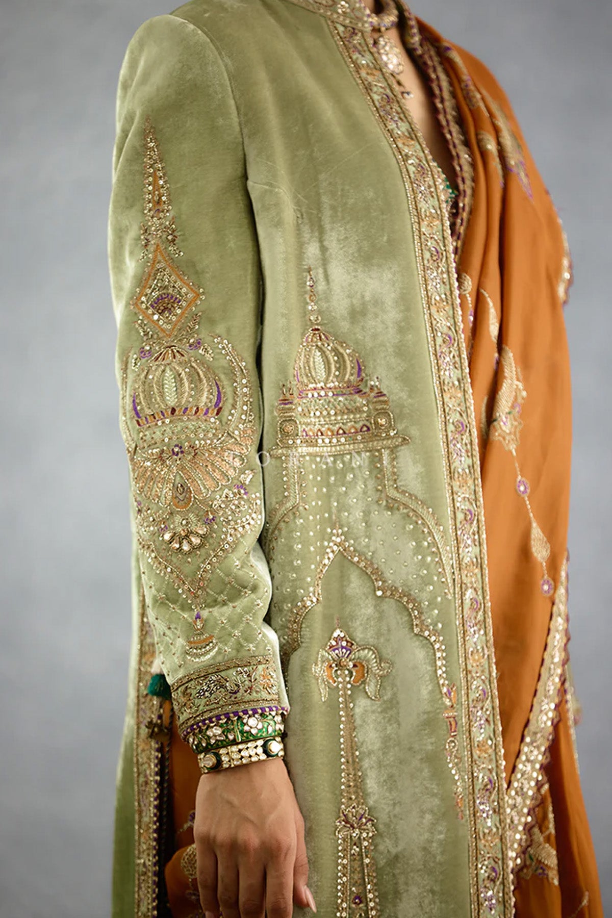 Nuraan Rangsaaz Omaira Saree Set