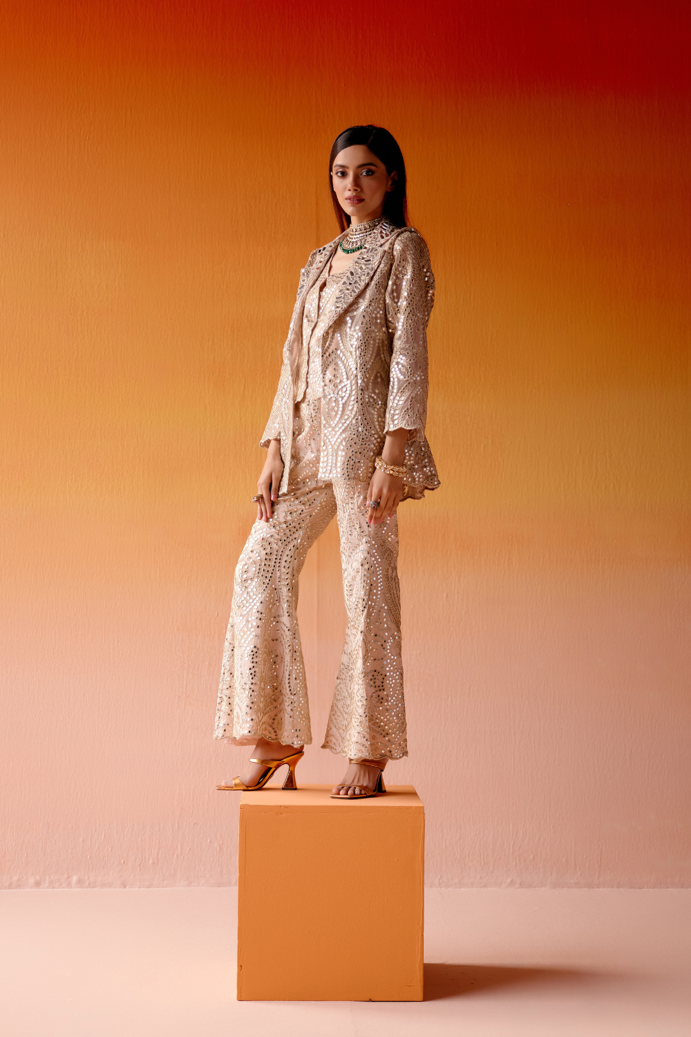 MIRRORWORK SCALLOP COAT JACKET