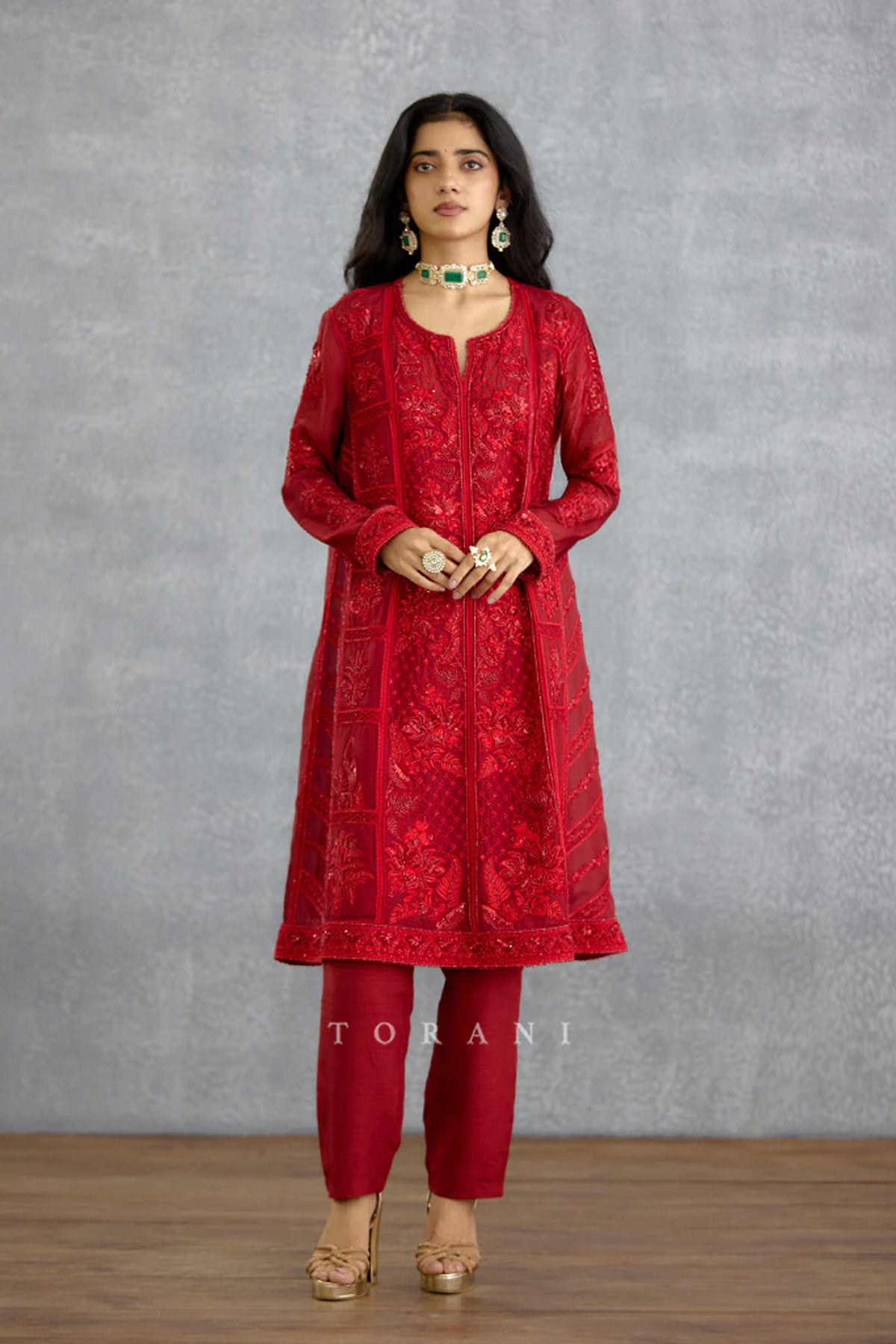 Surkh Samrina Kurta Set