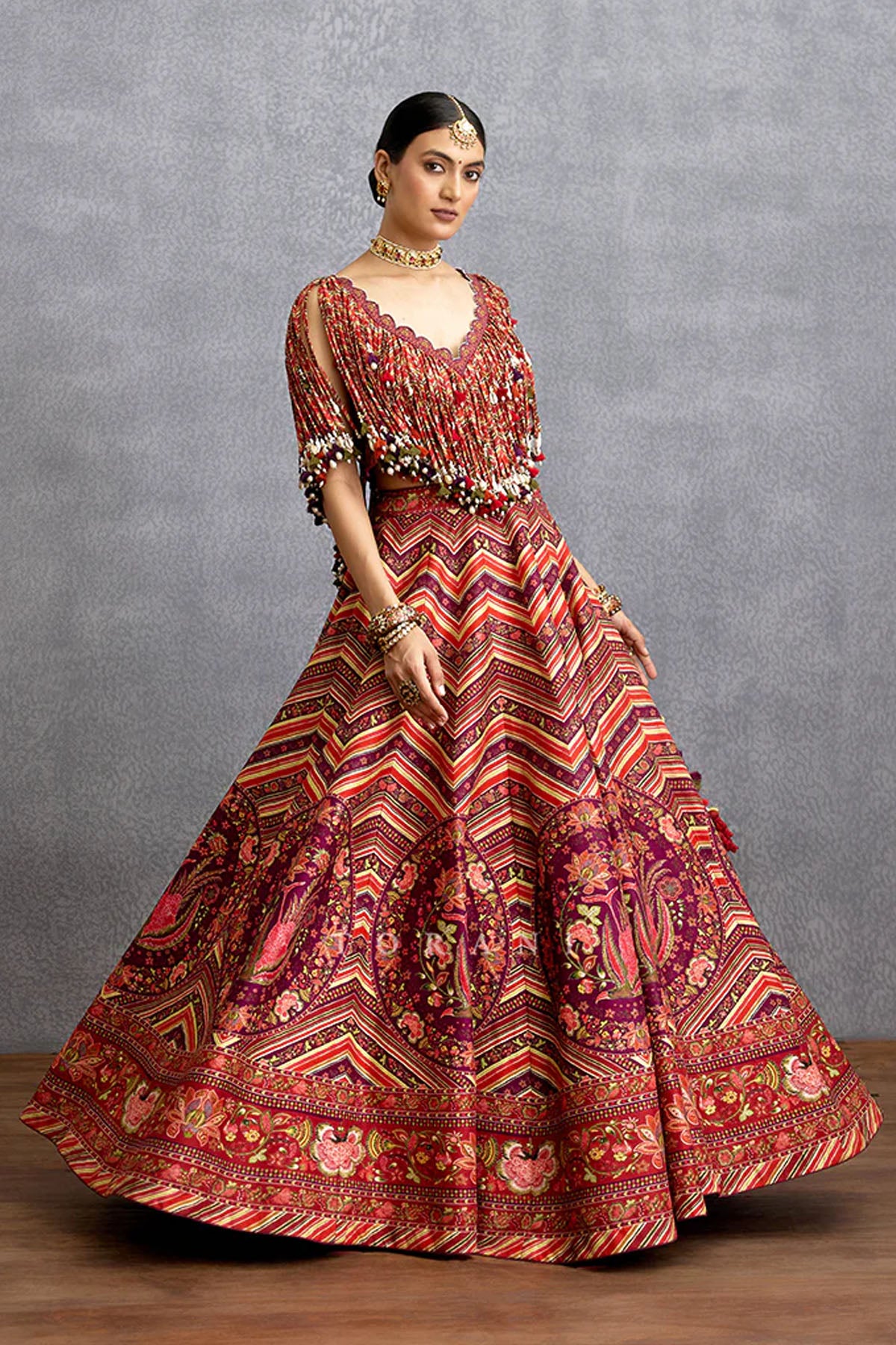 Laalima Raasya Abhisarika Lehenga Set