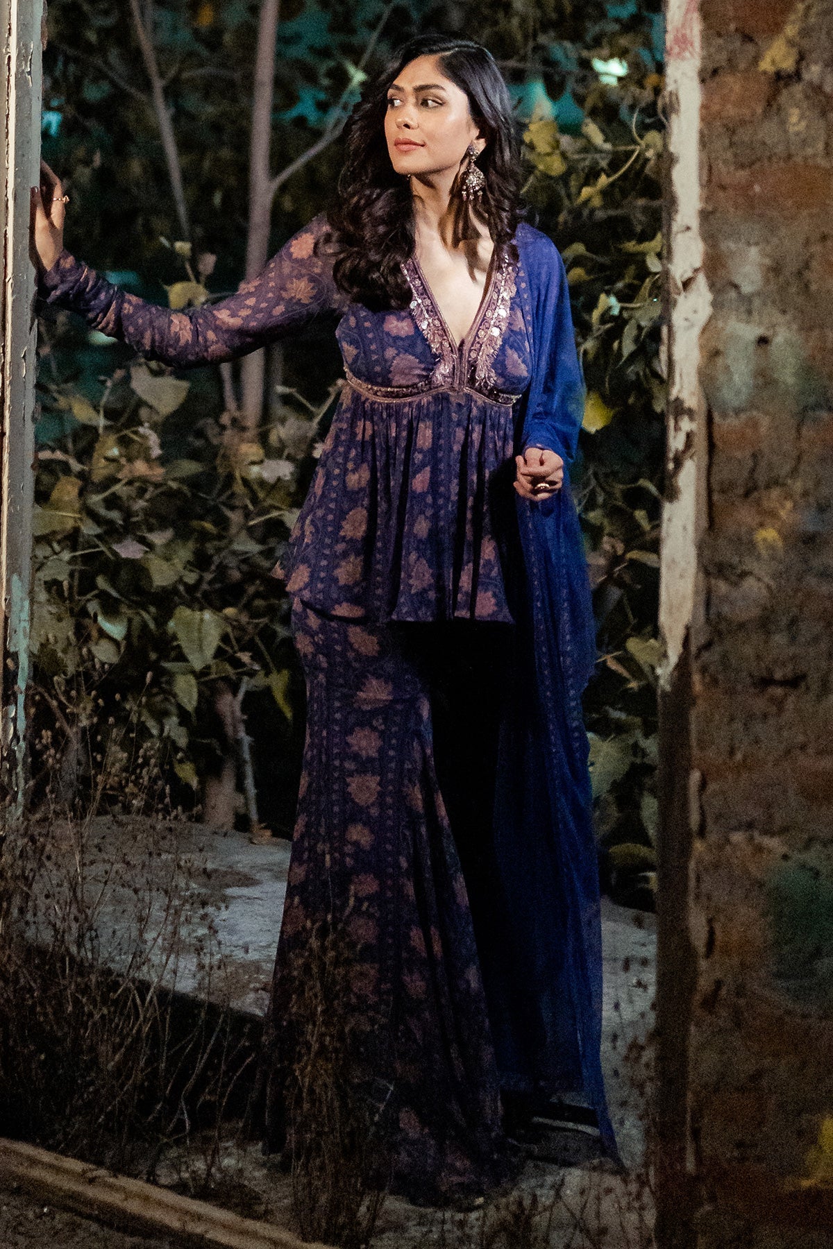 Mrunal Thakur in Dilek
