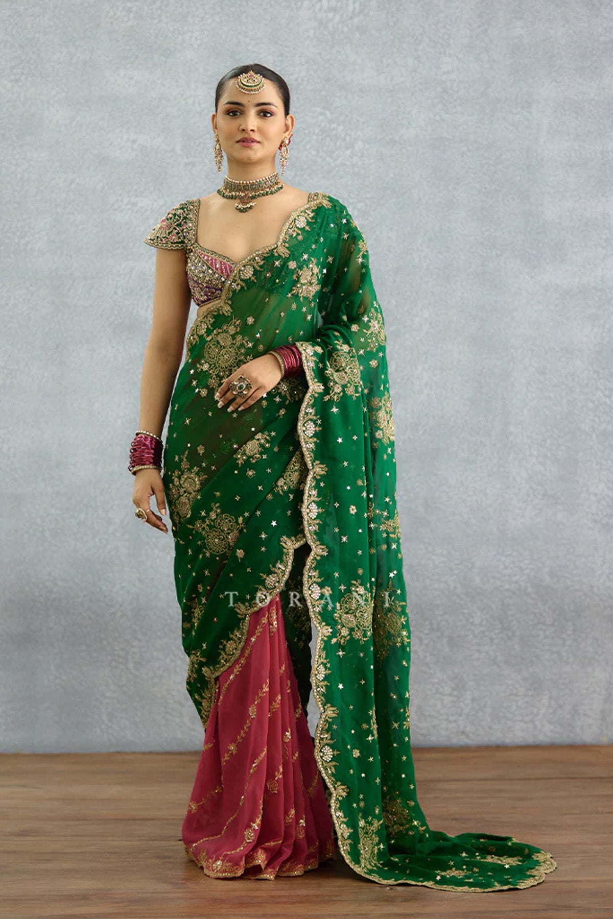 Zamardi Aqifa Saree