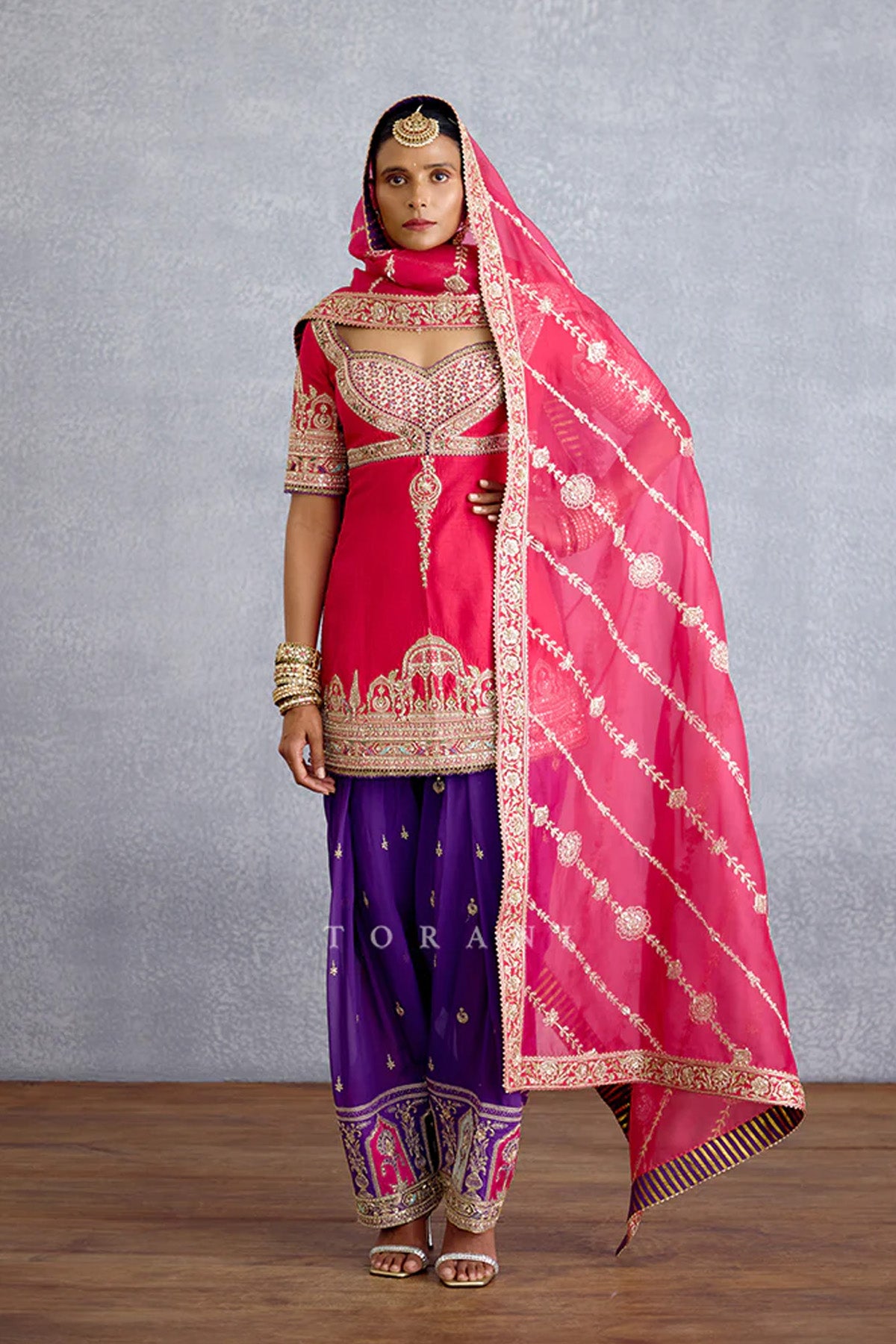 Gul-Naaz Samaira Kurta Set