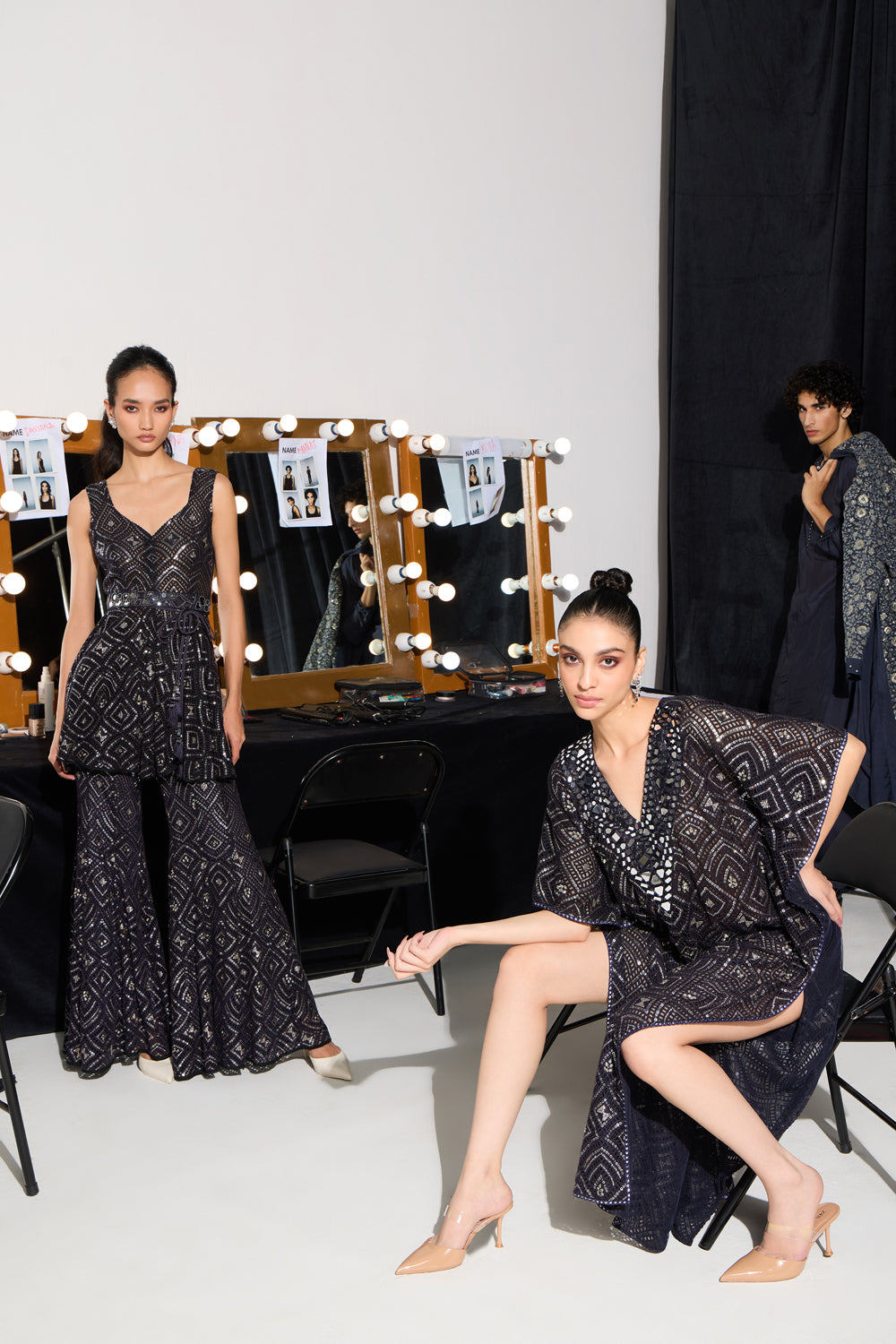 Lace Scallop Midnight Blue Kaftan