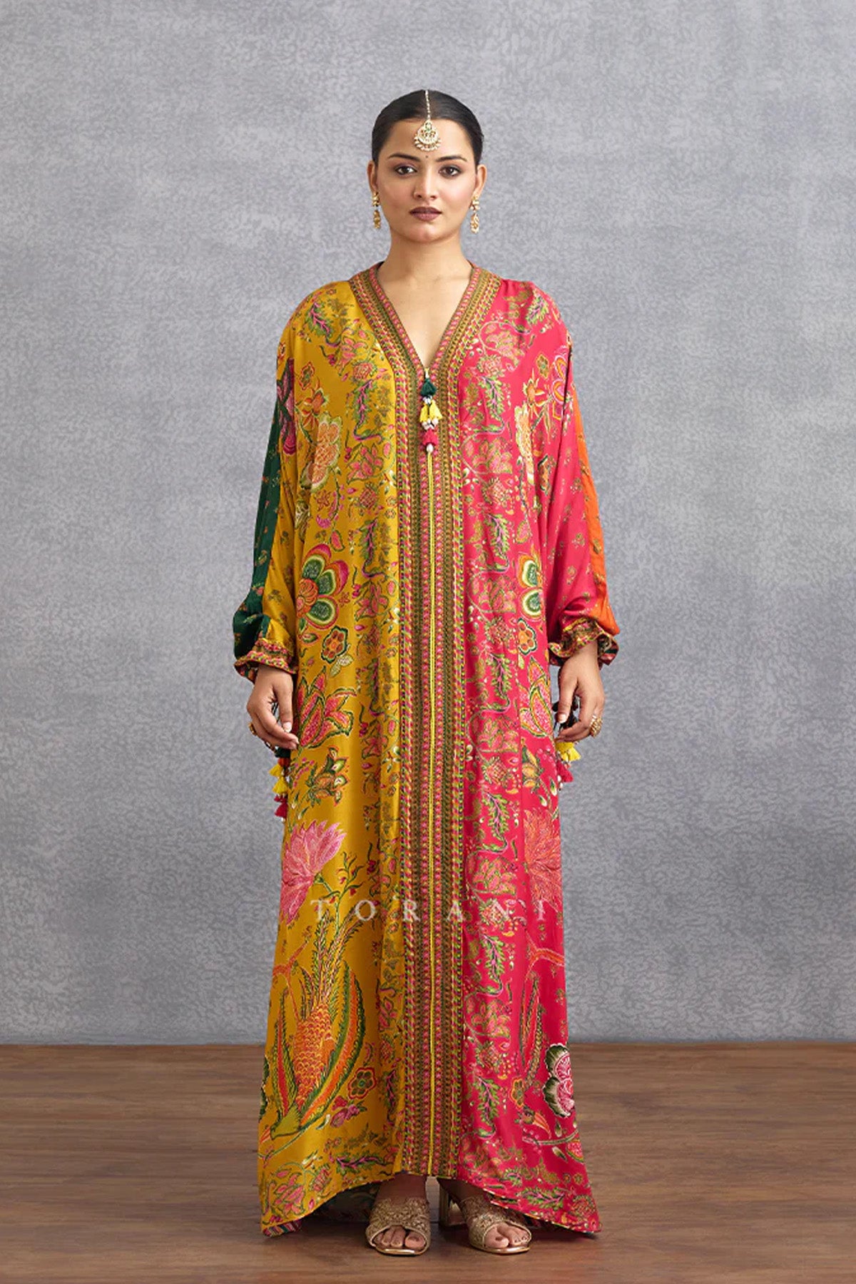 Chitrangi Kanika Kaftan