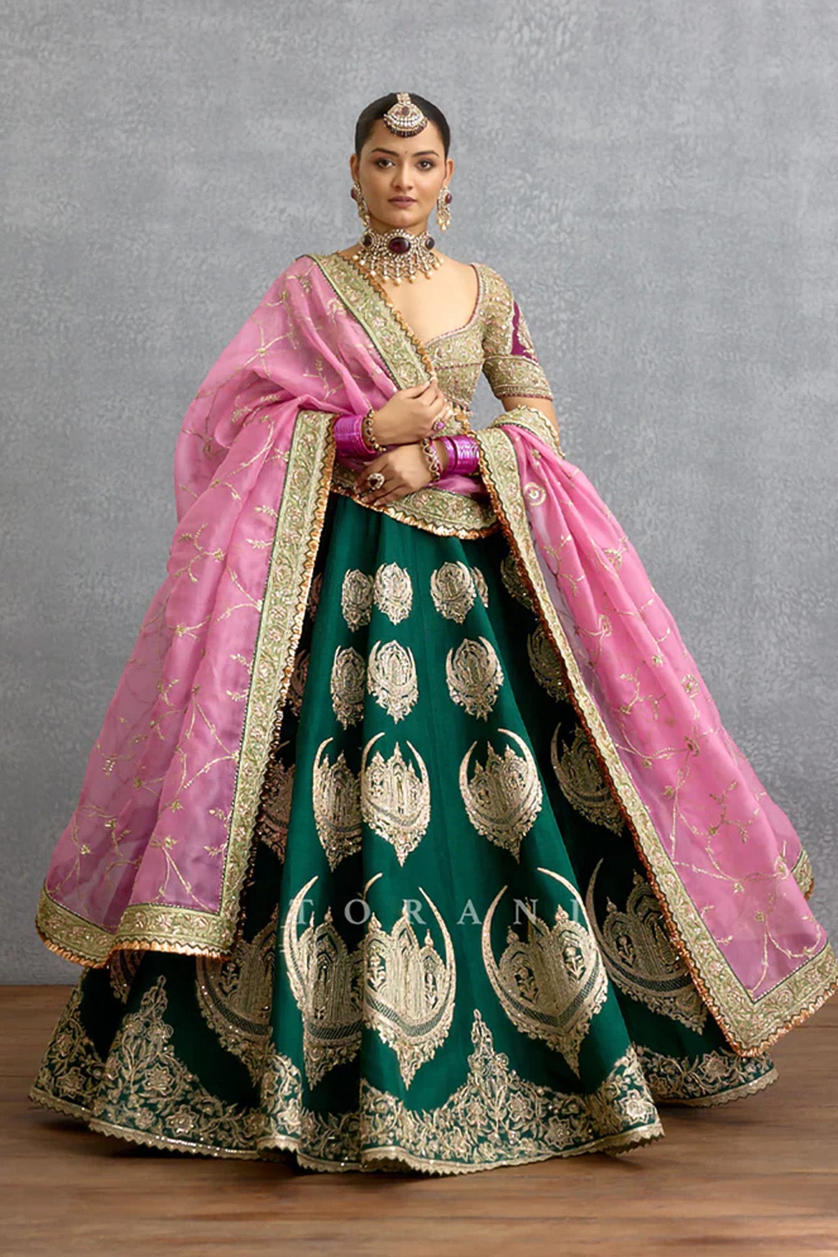 Rangbahaar Kinza Lehenga Set