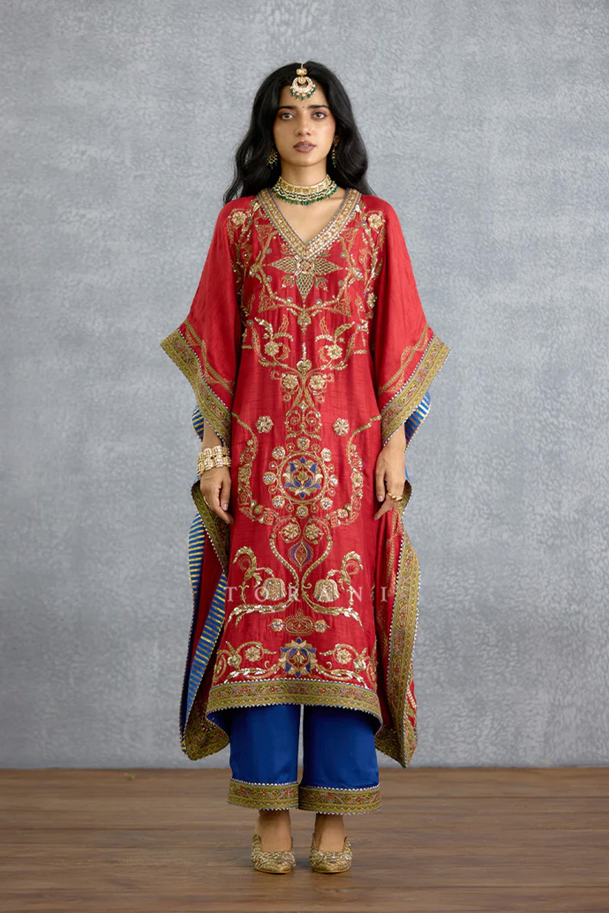 Zehra Neelat Kausar Kaftan Set
