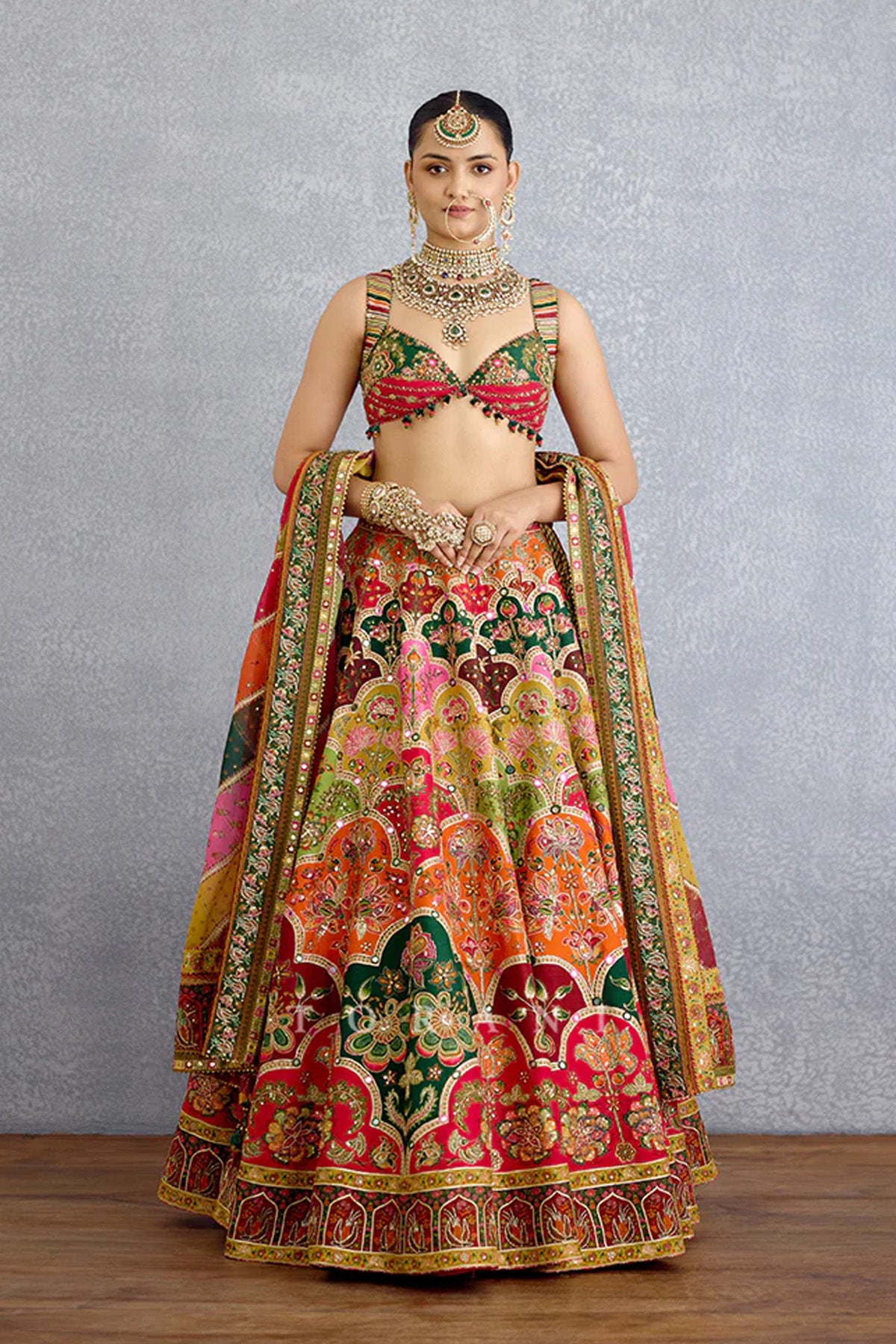 Chitrangi Aarini Lehenga Set
