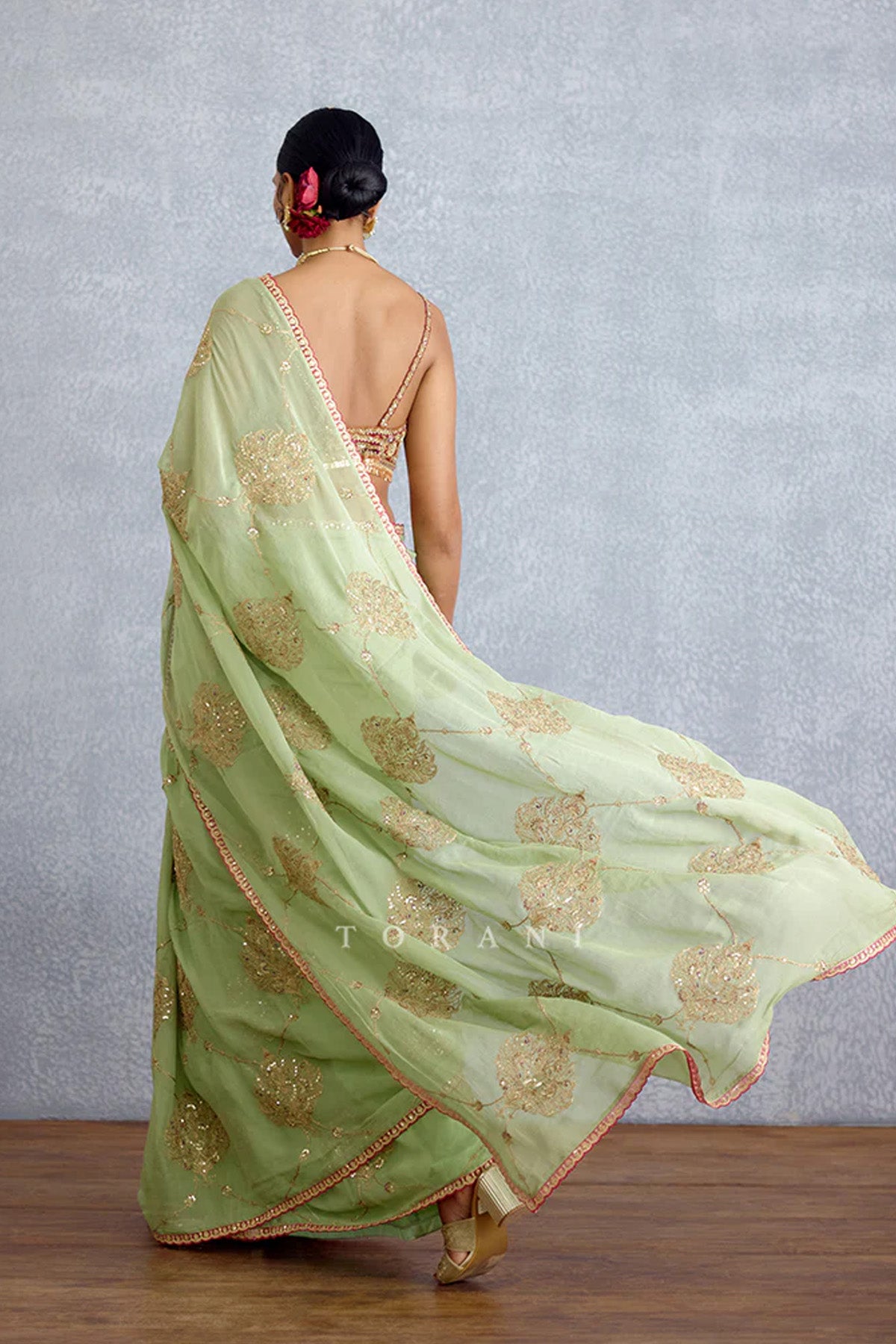 Rangsaaz Nafeesa Saree