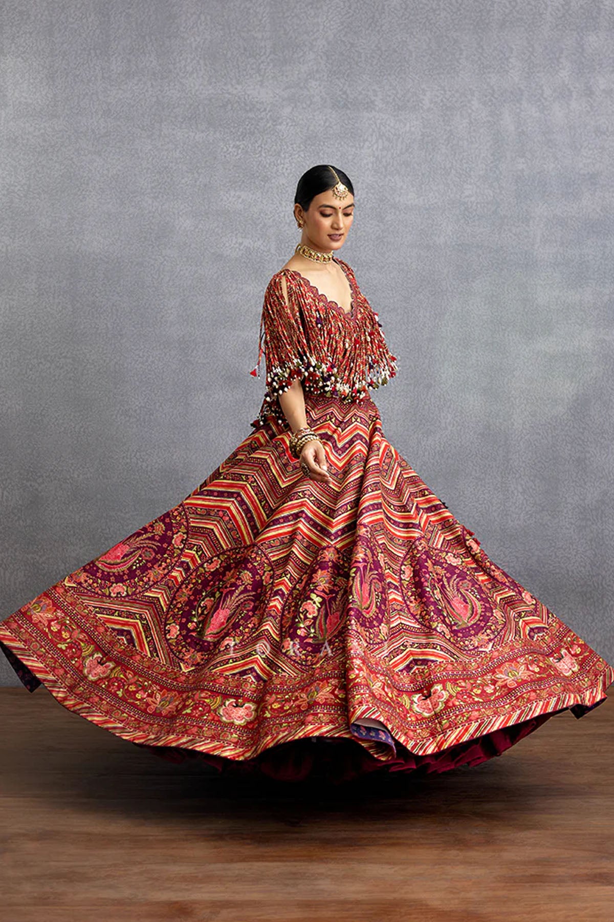 Laalima Raasya Abhisarika Lehenga Set