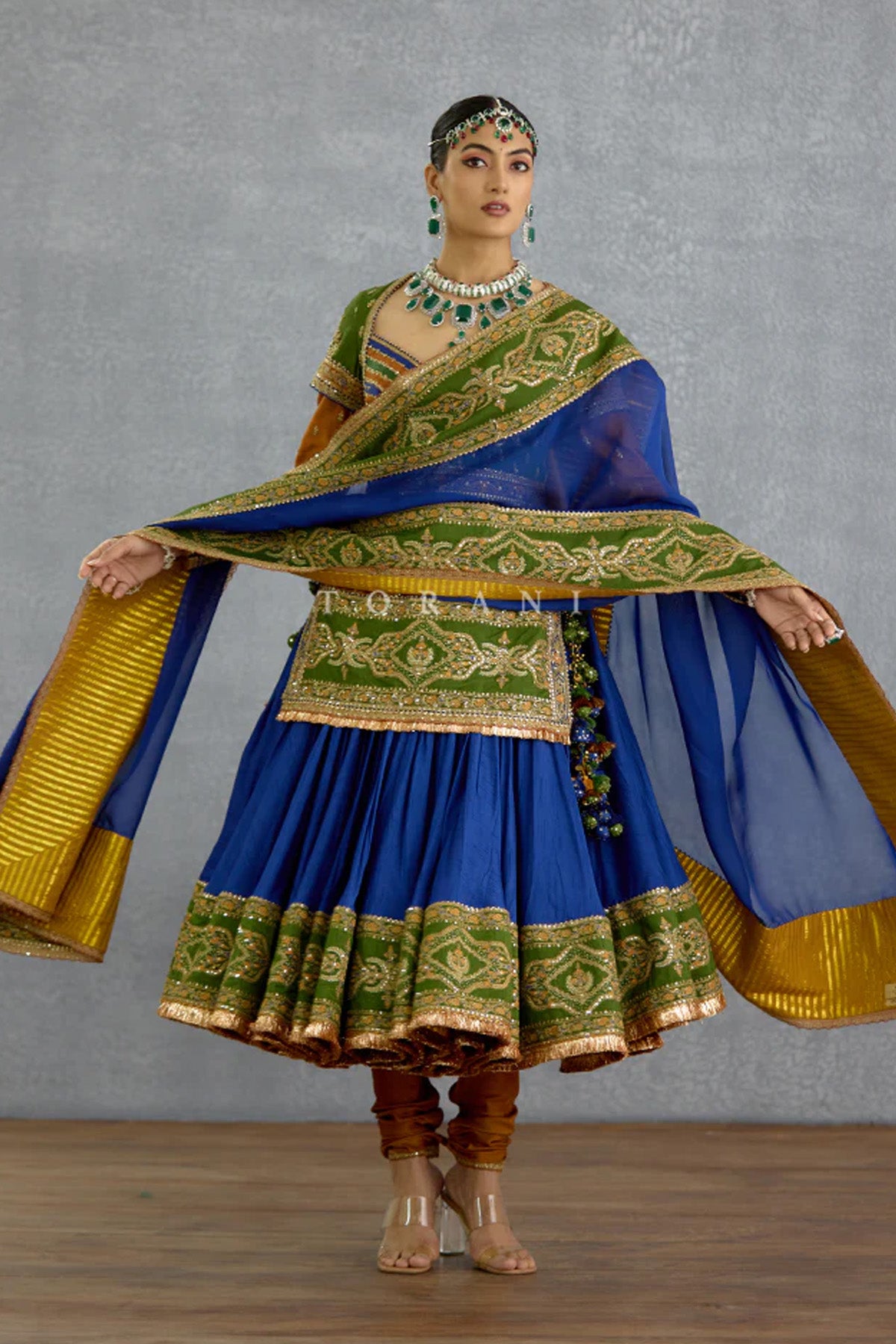Hemrang Azraa Lehenga Set
