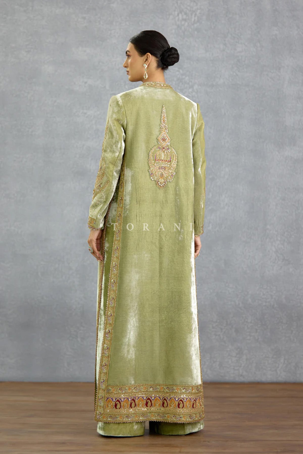 Rangsaaz Omaira Nafeesa Jacket Set