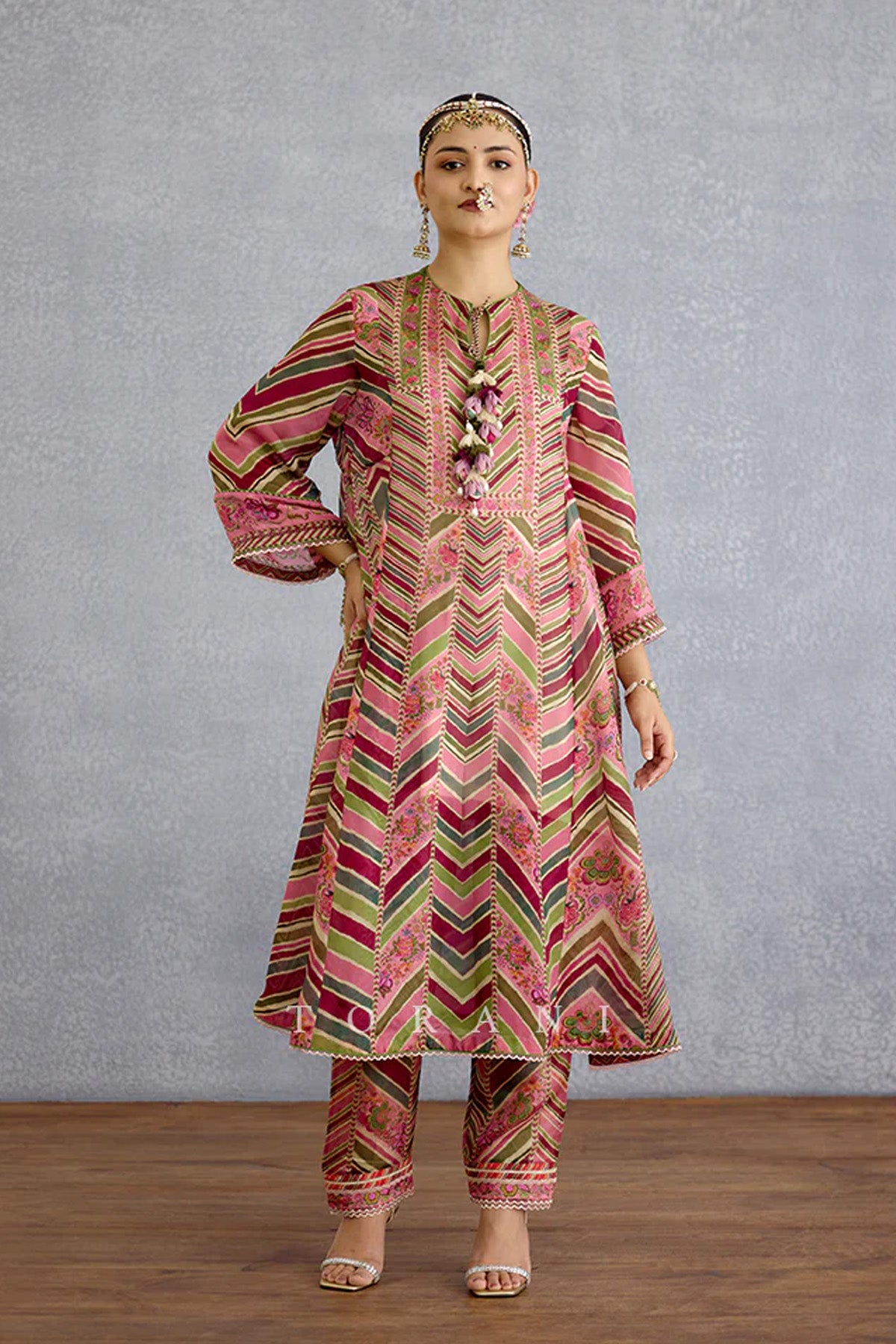 Pankaja Asthika Kurta Set