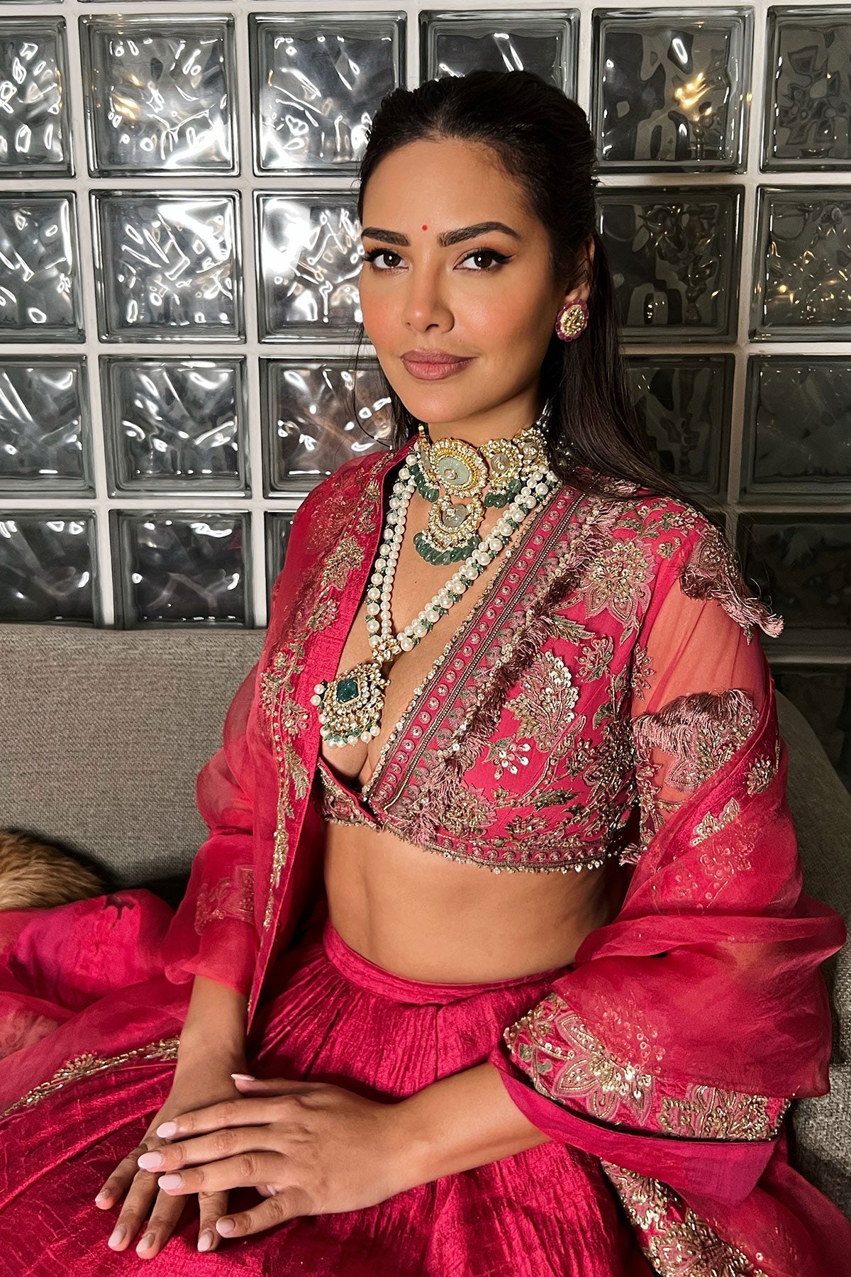 Esha Gupta in Reanna