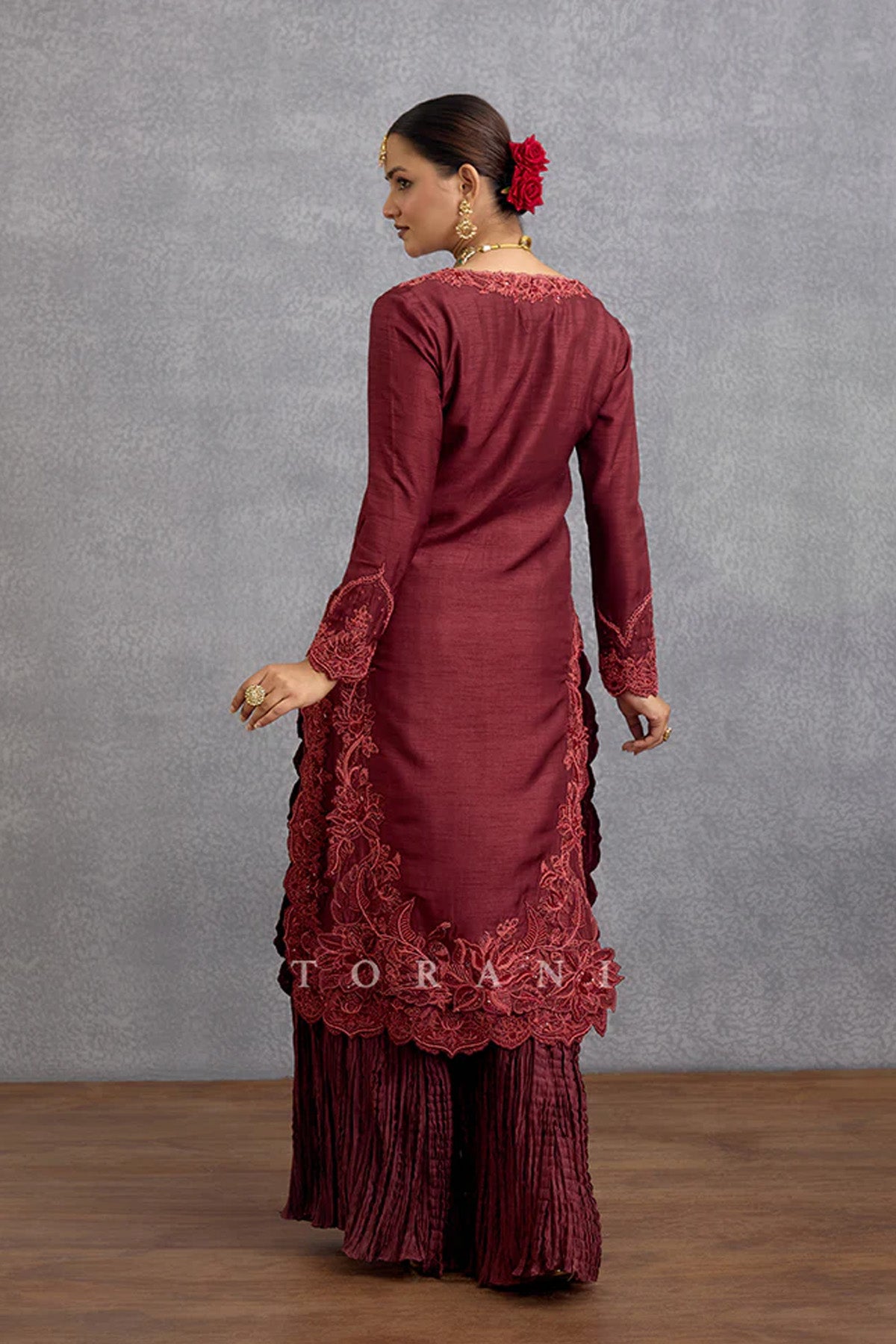 Laalima Aanya Kurta Set