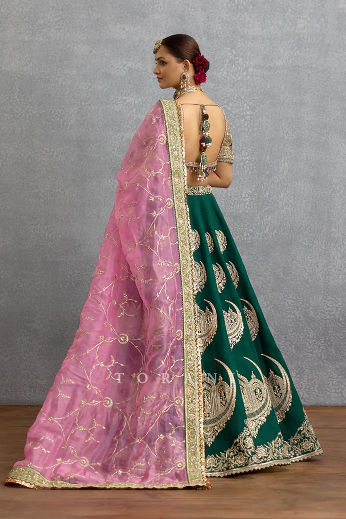 Rangbahaar Kinza Lehenga Set