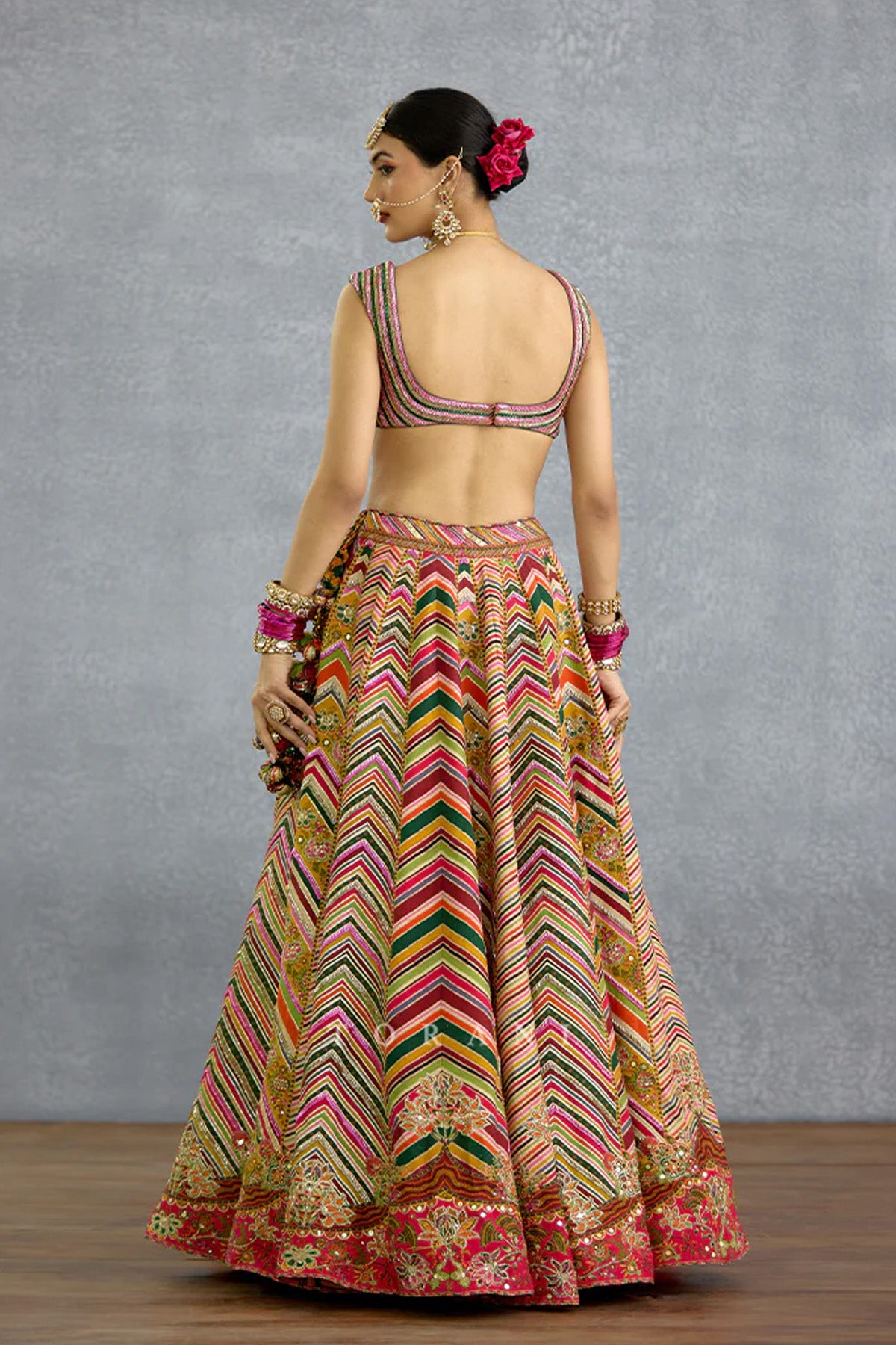 Chitrangi Nihita Vinisha Lehenga Set