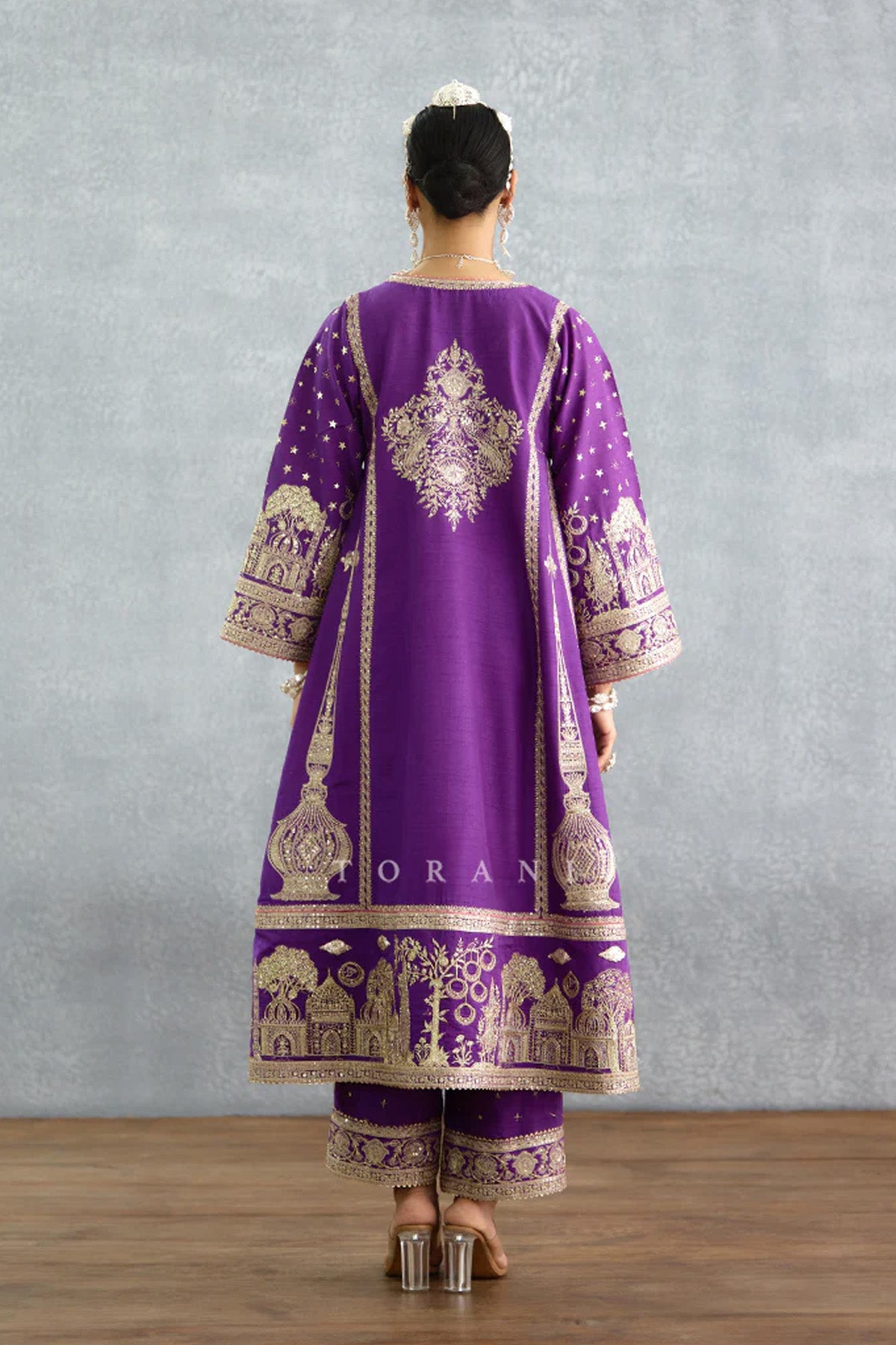 Banafsha Aqeela Kurta Set