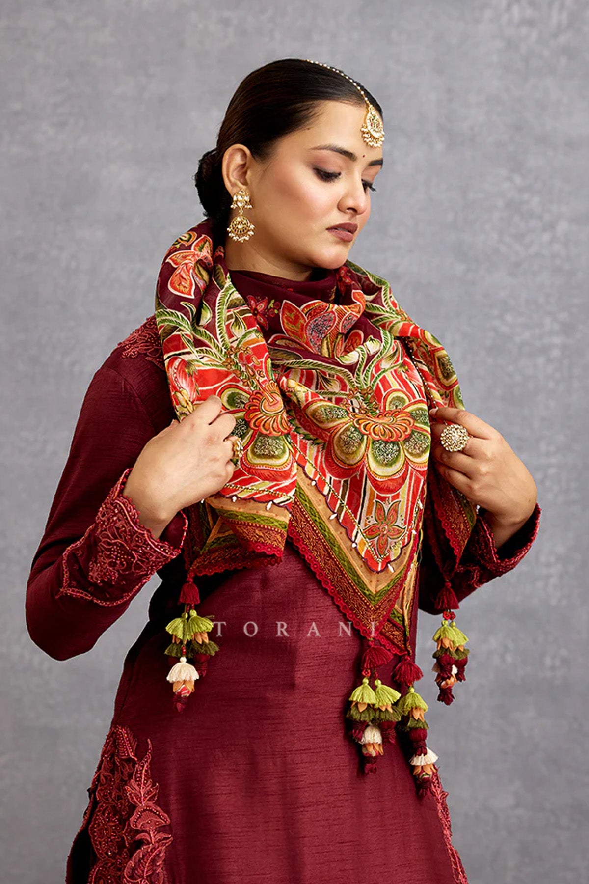 Laalima Phulera Scarf