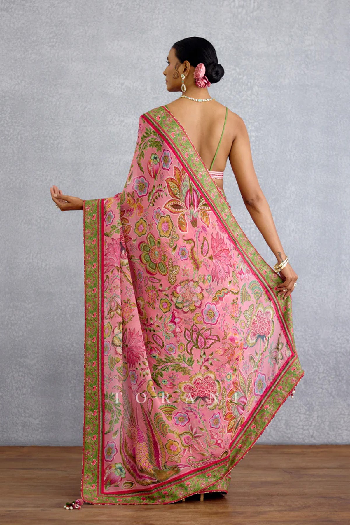 Pankaja Eesha Saree Set