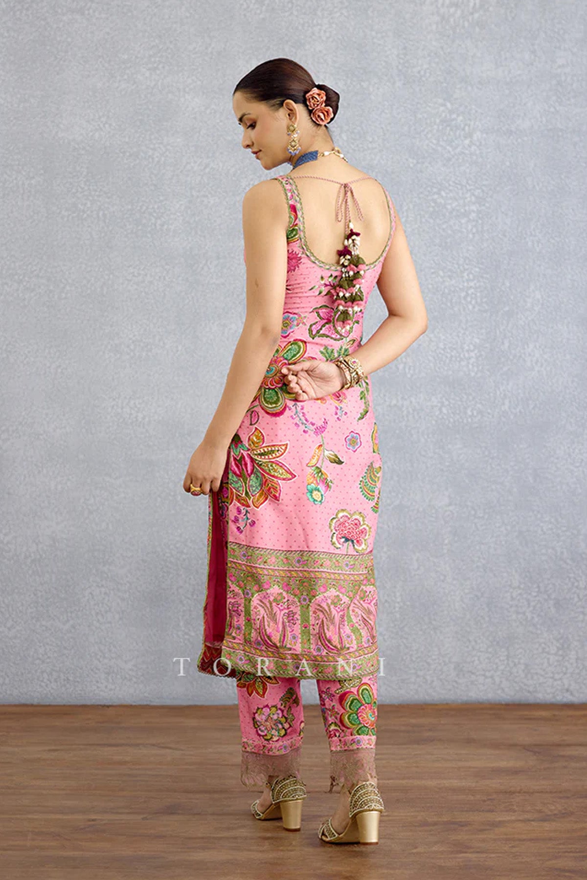 Pankaja Anvita Kurta Set