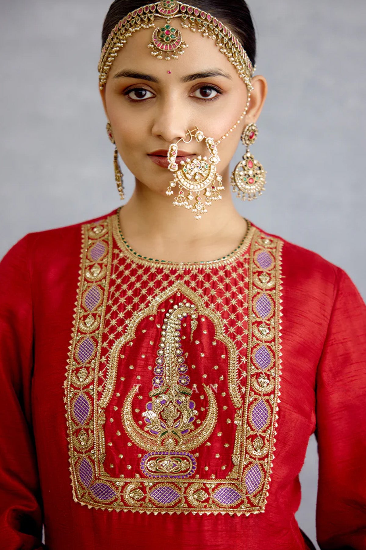 Mehrang Amna Kurta Set