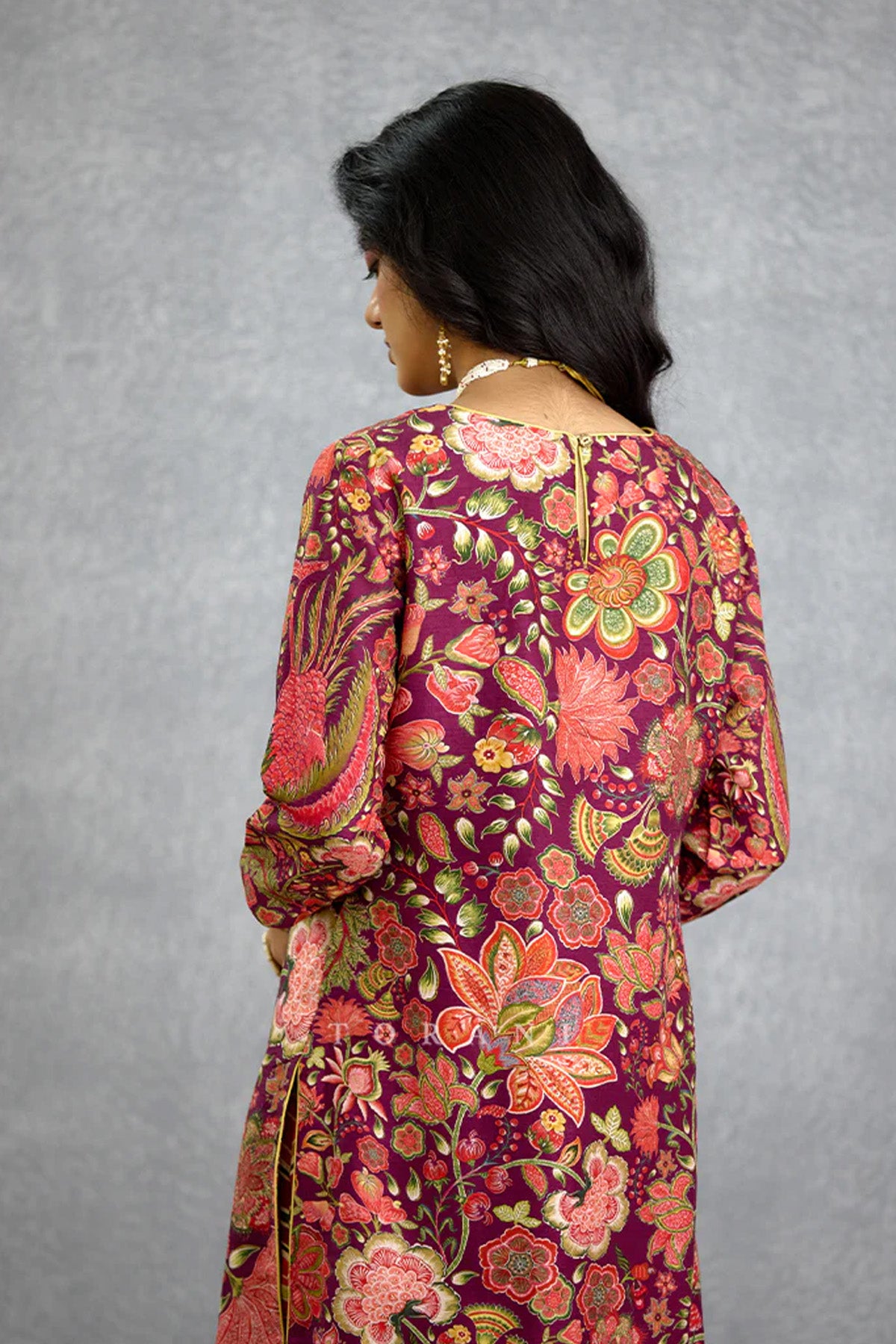 Laalima Writu Tanuja Kurta Set