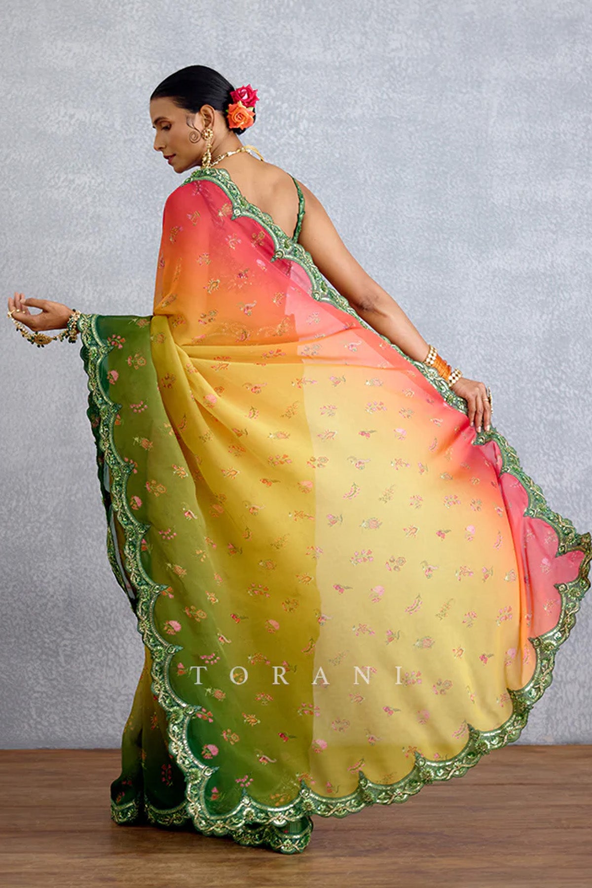 Chitrangi Ziya Saree