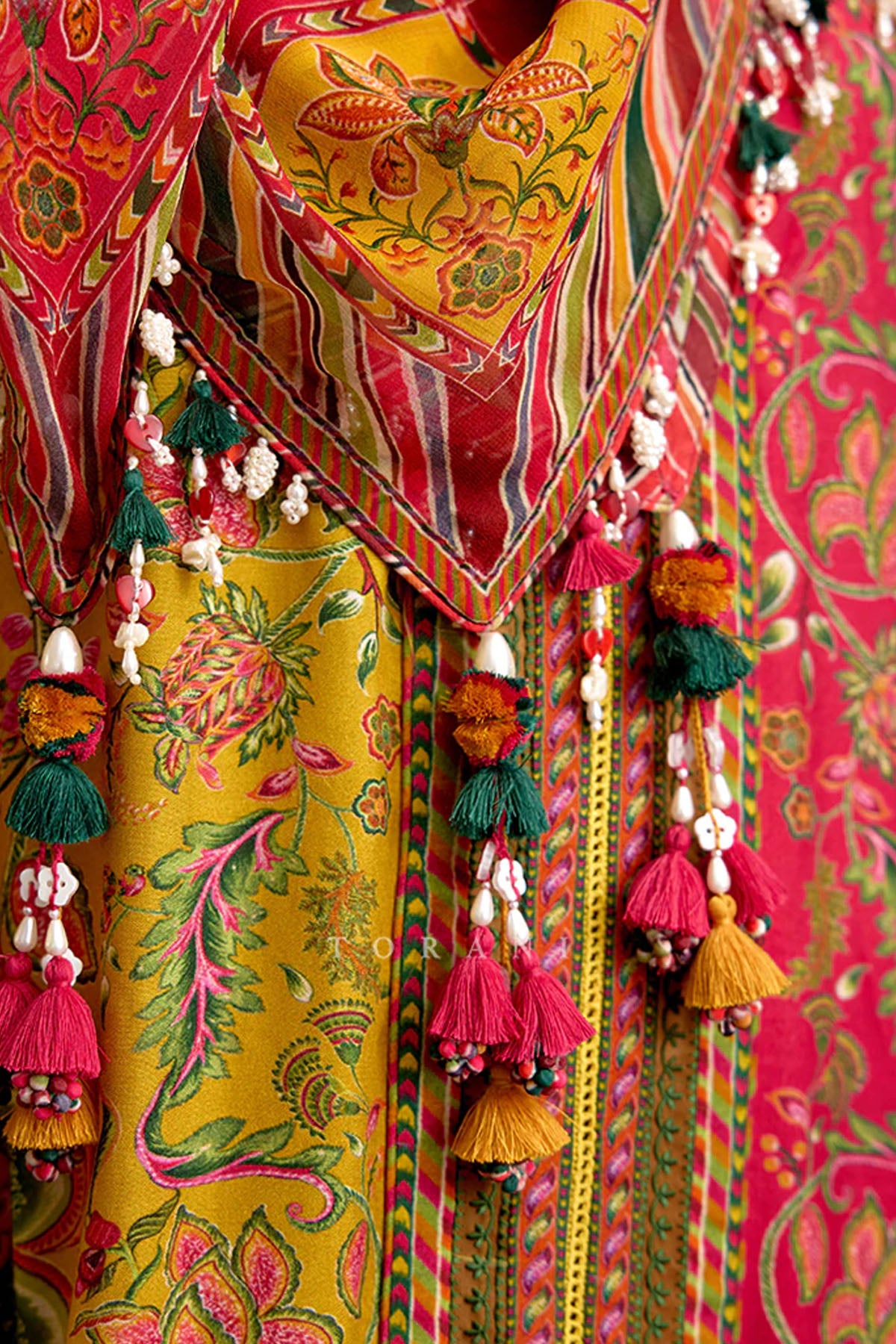 Chitrangi Anura Scarf