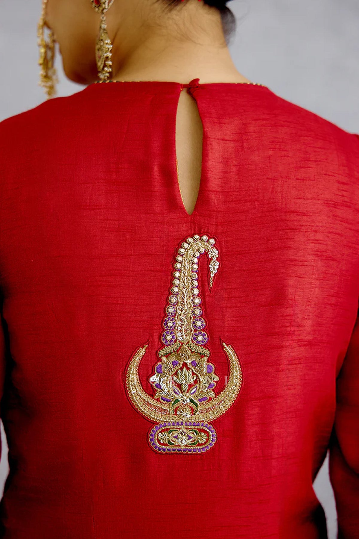 Mehrang Amna Kurta Set