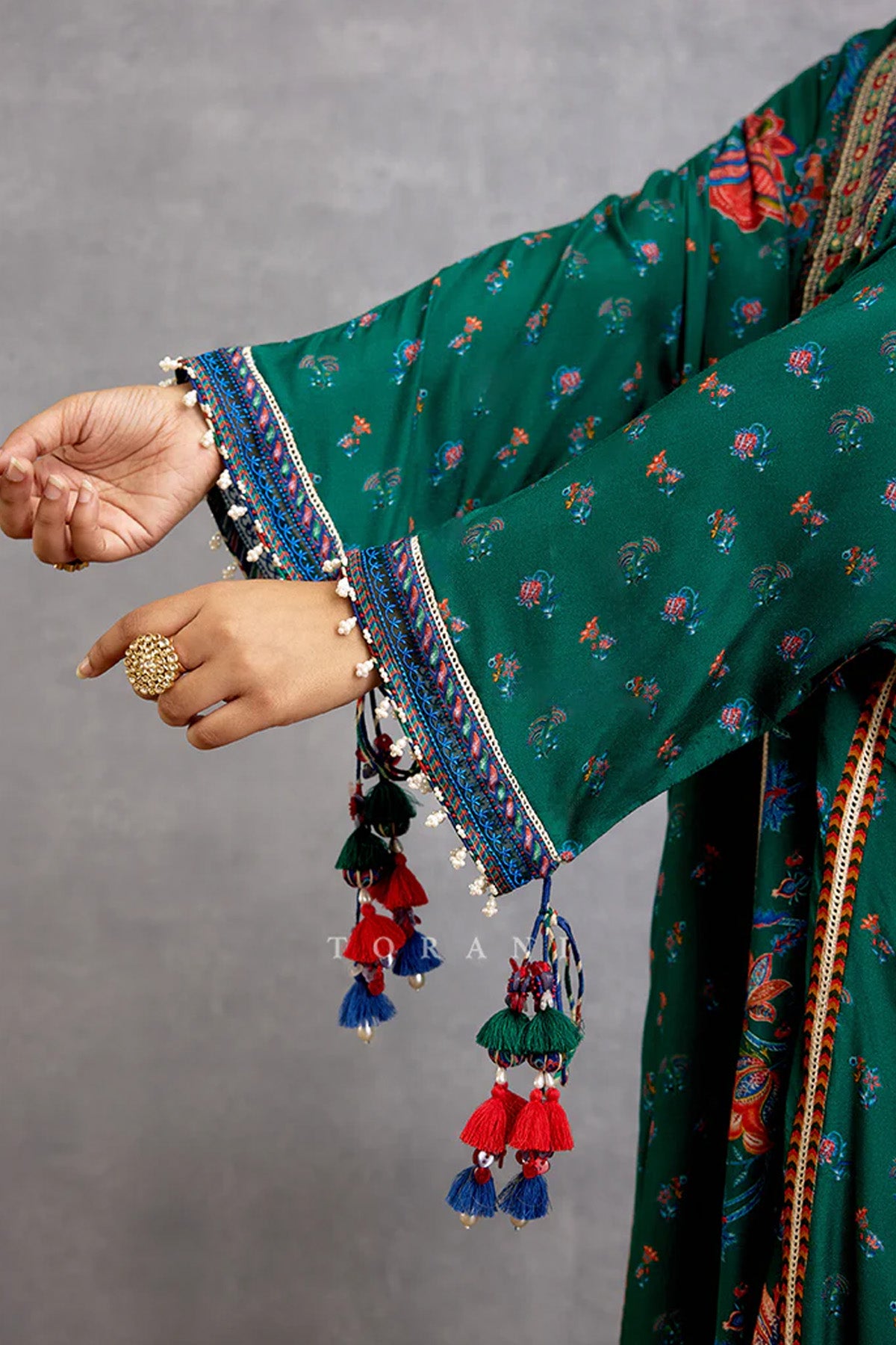 Mayurika Kanika Kaftan