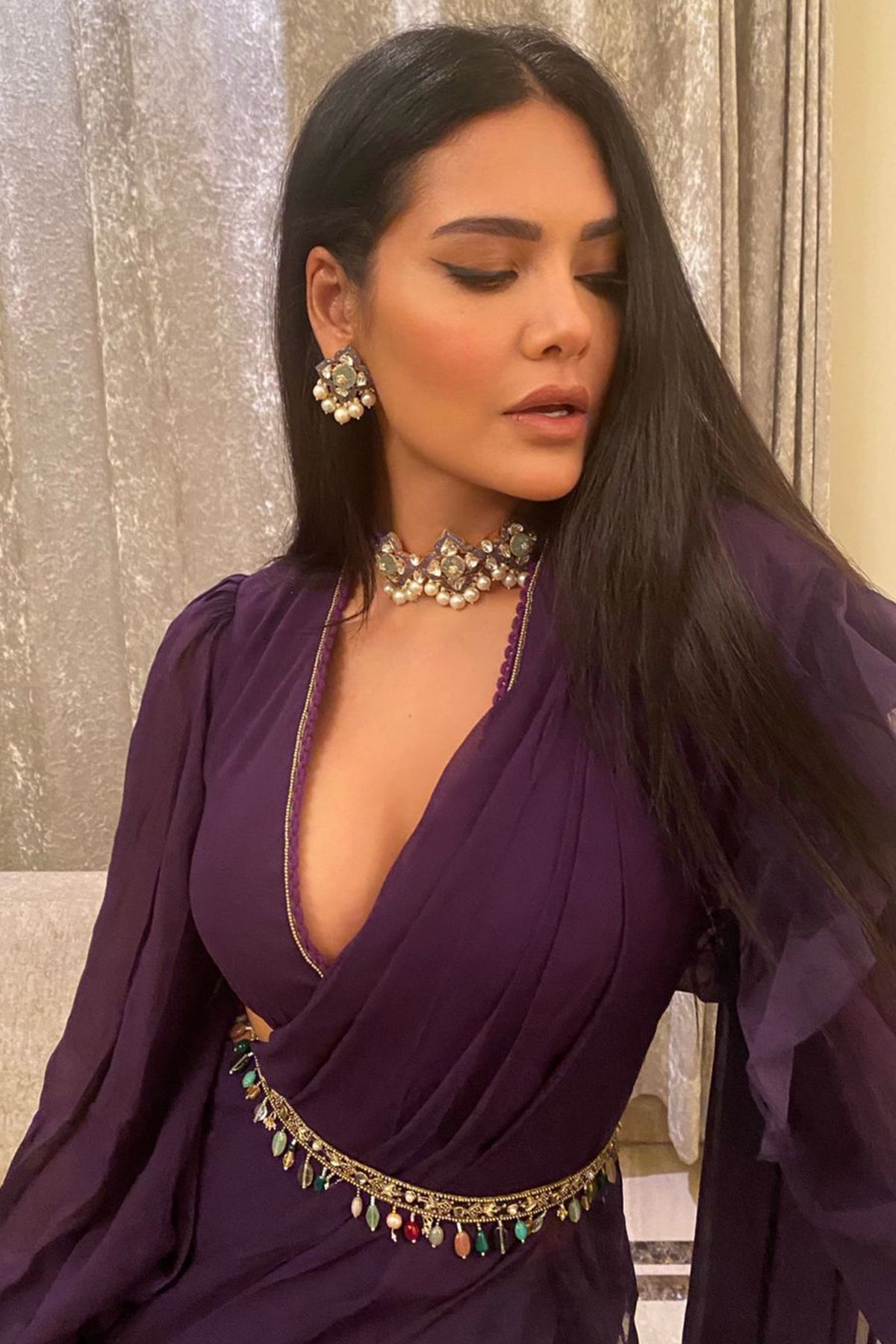 ESHA GUPTA IN KAIRI
