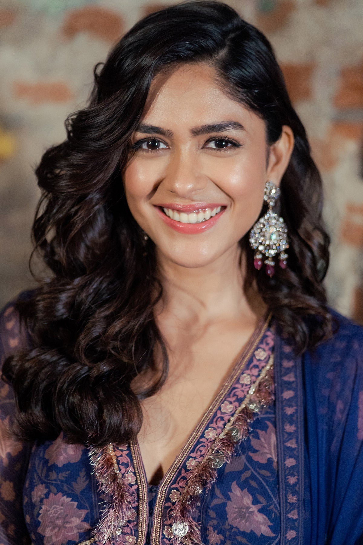 Mrunal Thakur in Dilek