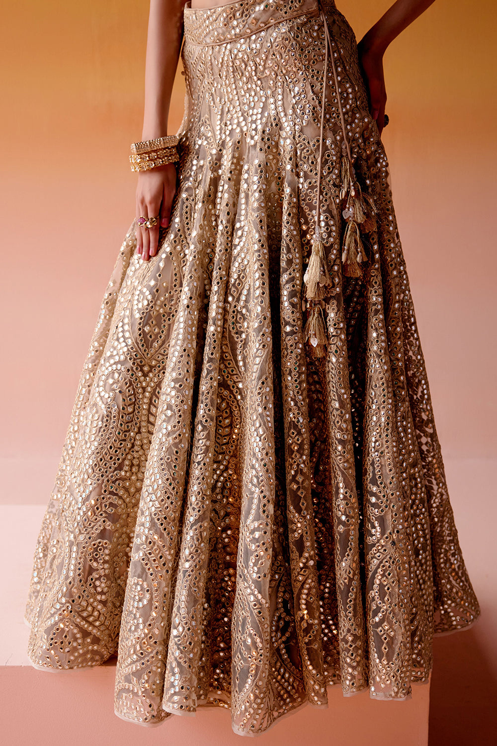 SLIM FIT LEHENGA SET