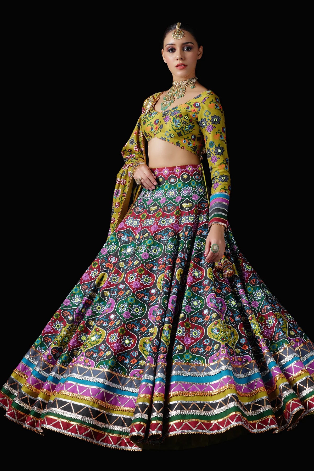 Anar Lehenga