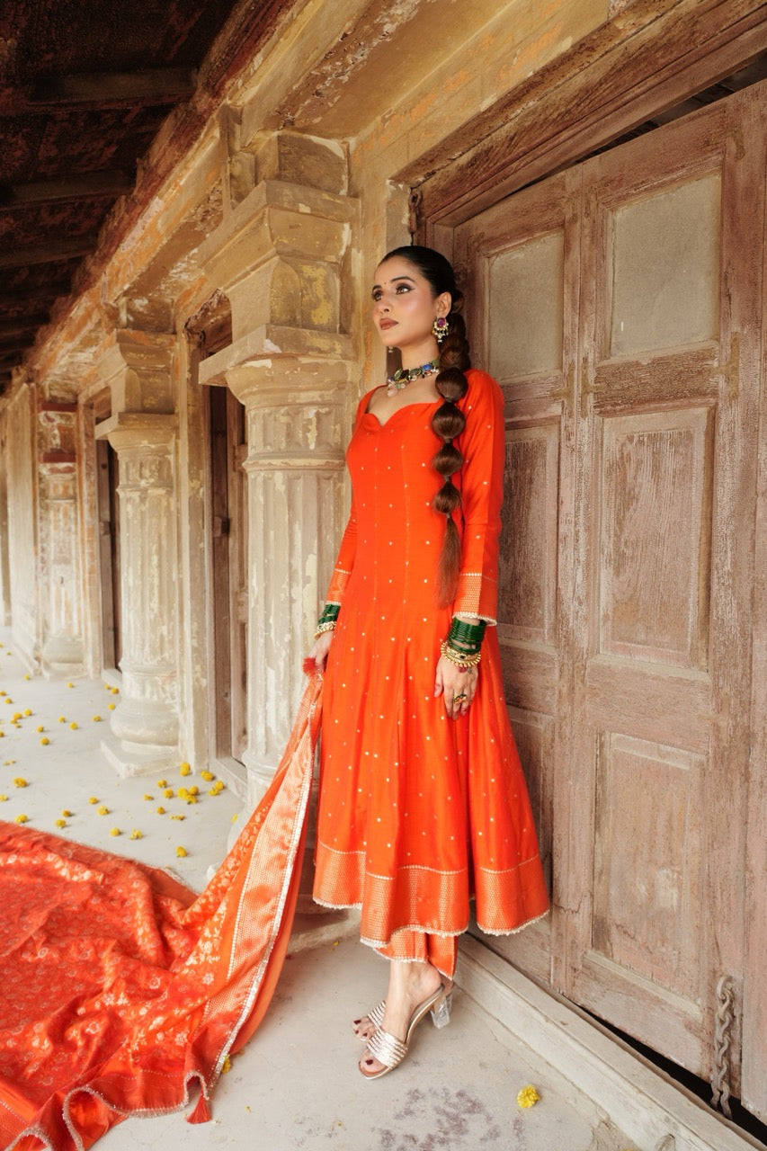 THE NARANGI SHAHLAAR ANARKALI