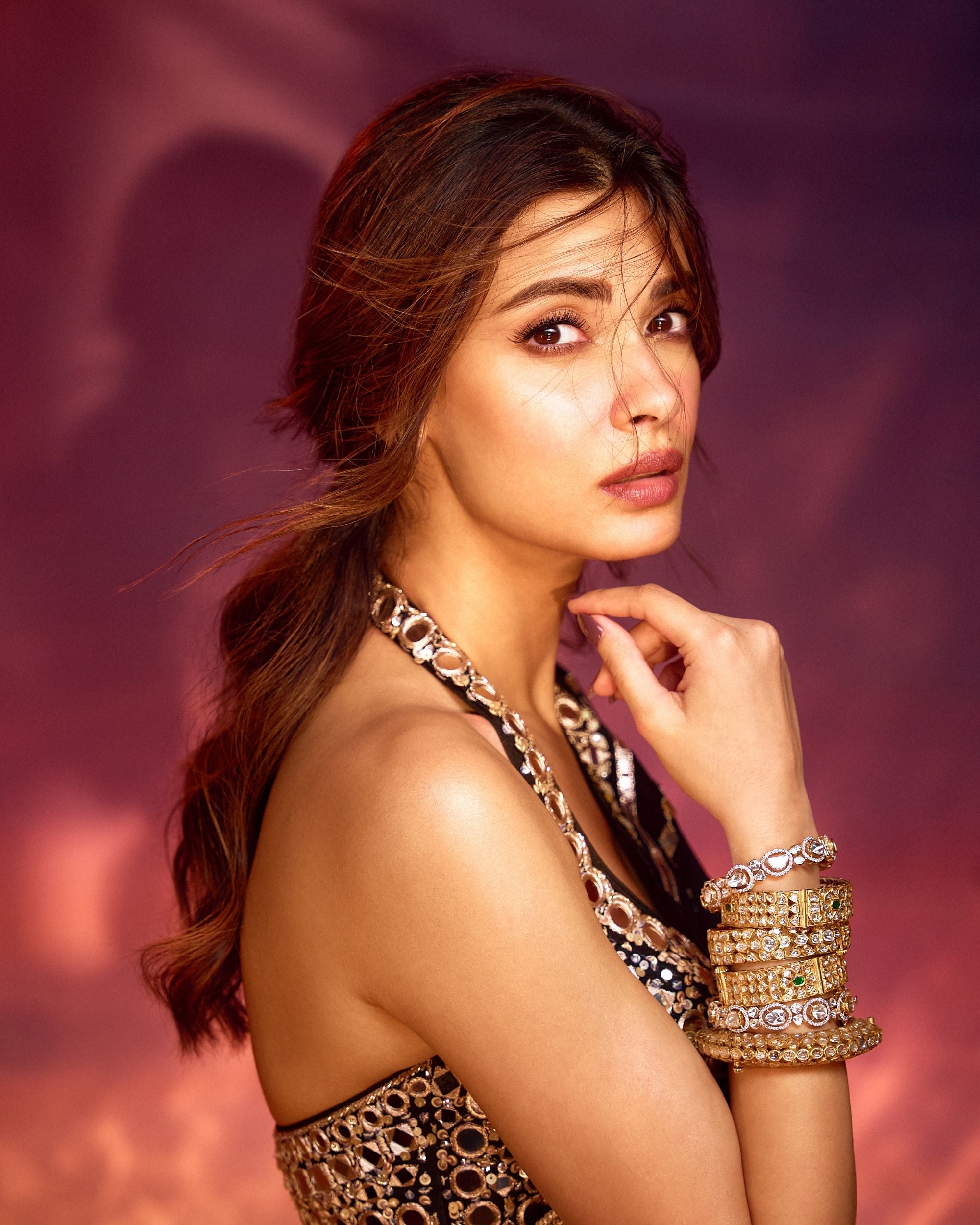 Diana Penty in Aradhana saree