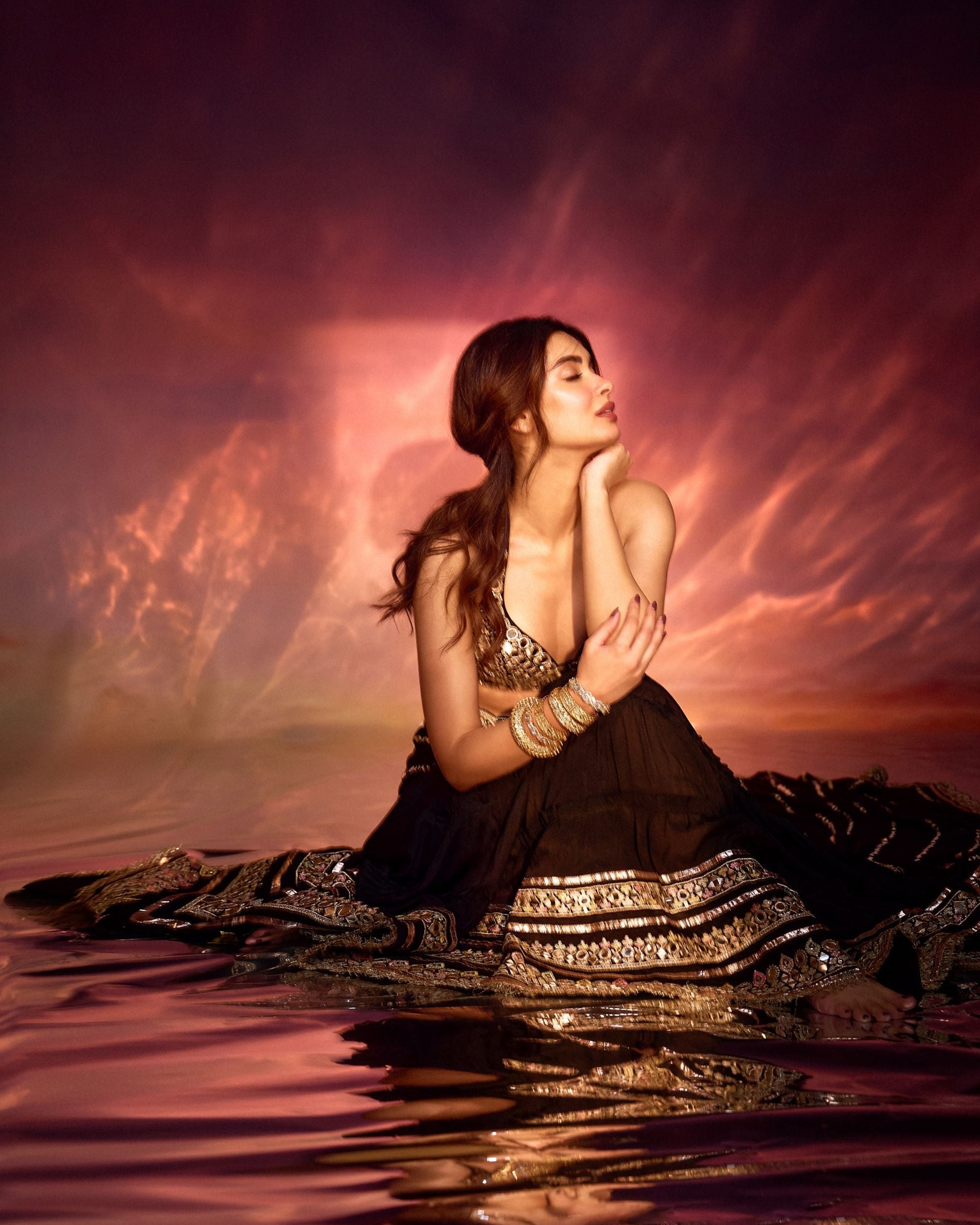 Diana Penty in Aradhana saree