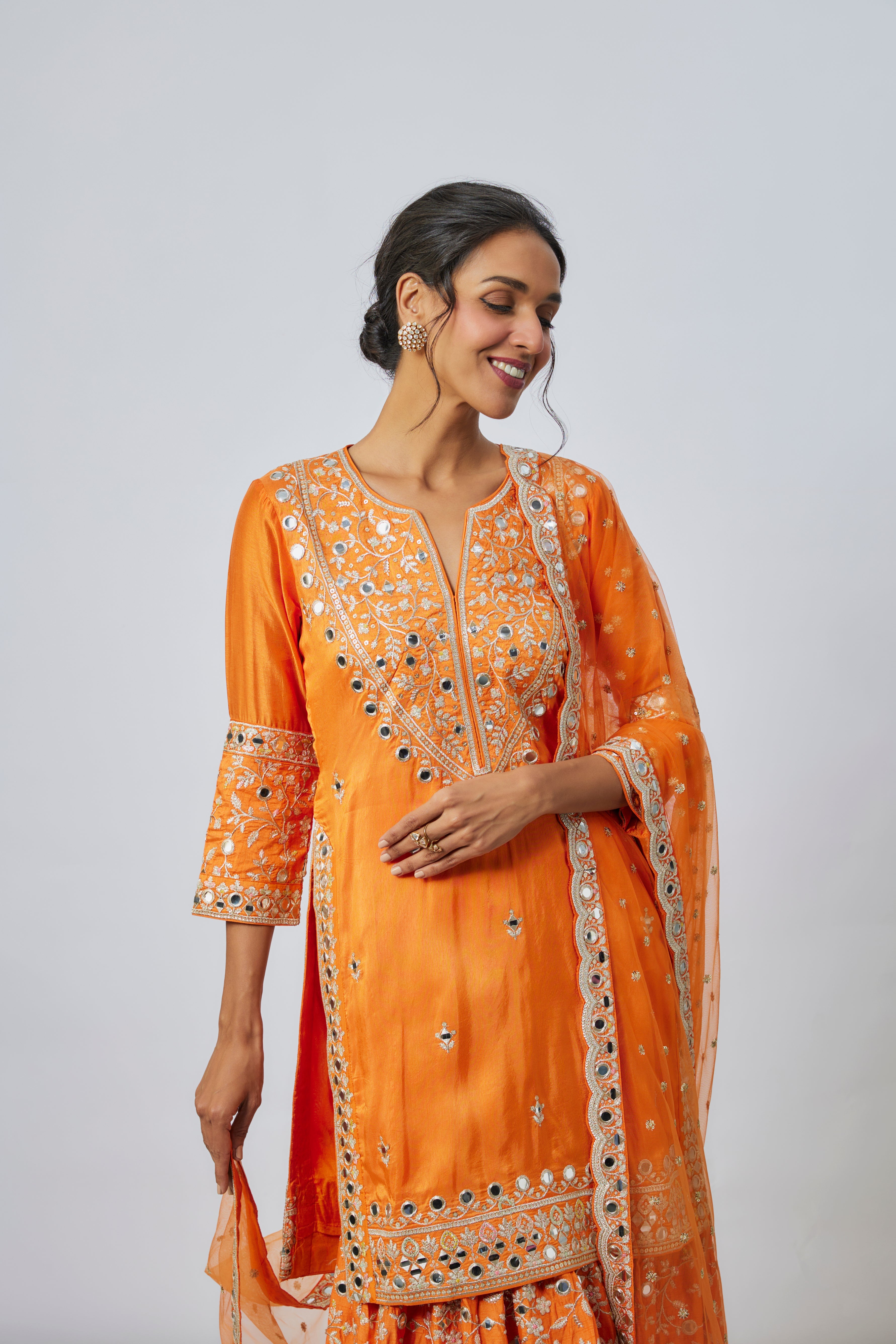 Aadhira Sharara Set -Aamna Sharif