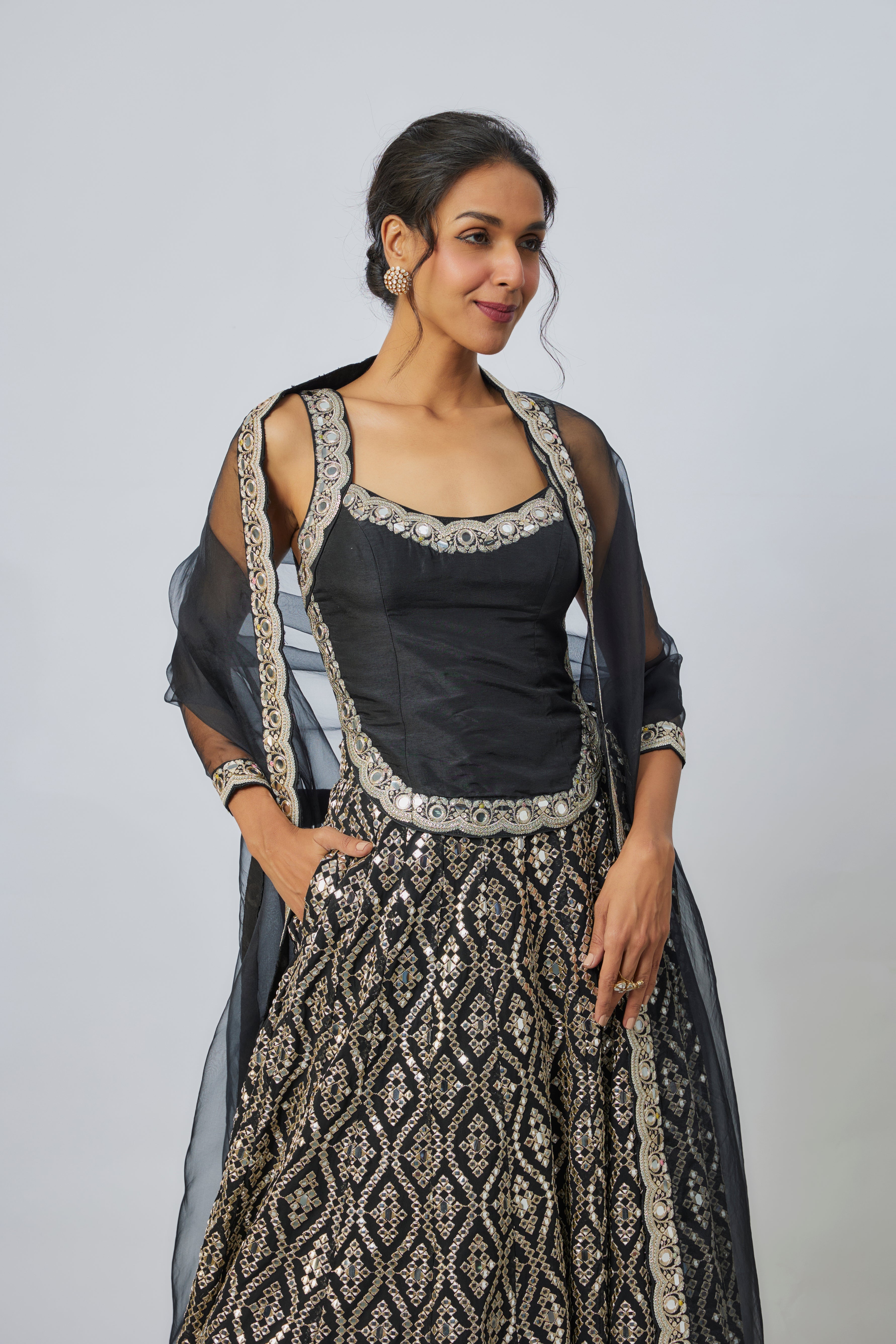 Roshni Lehenga Set